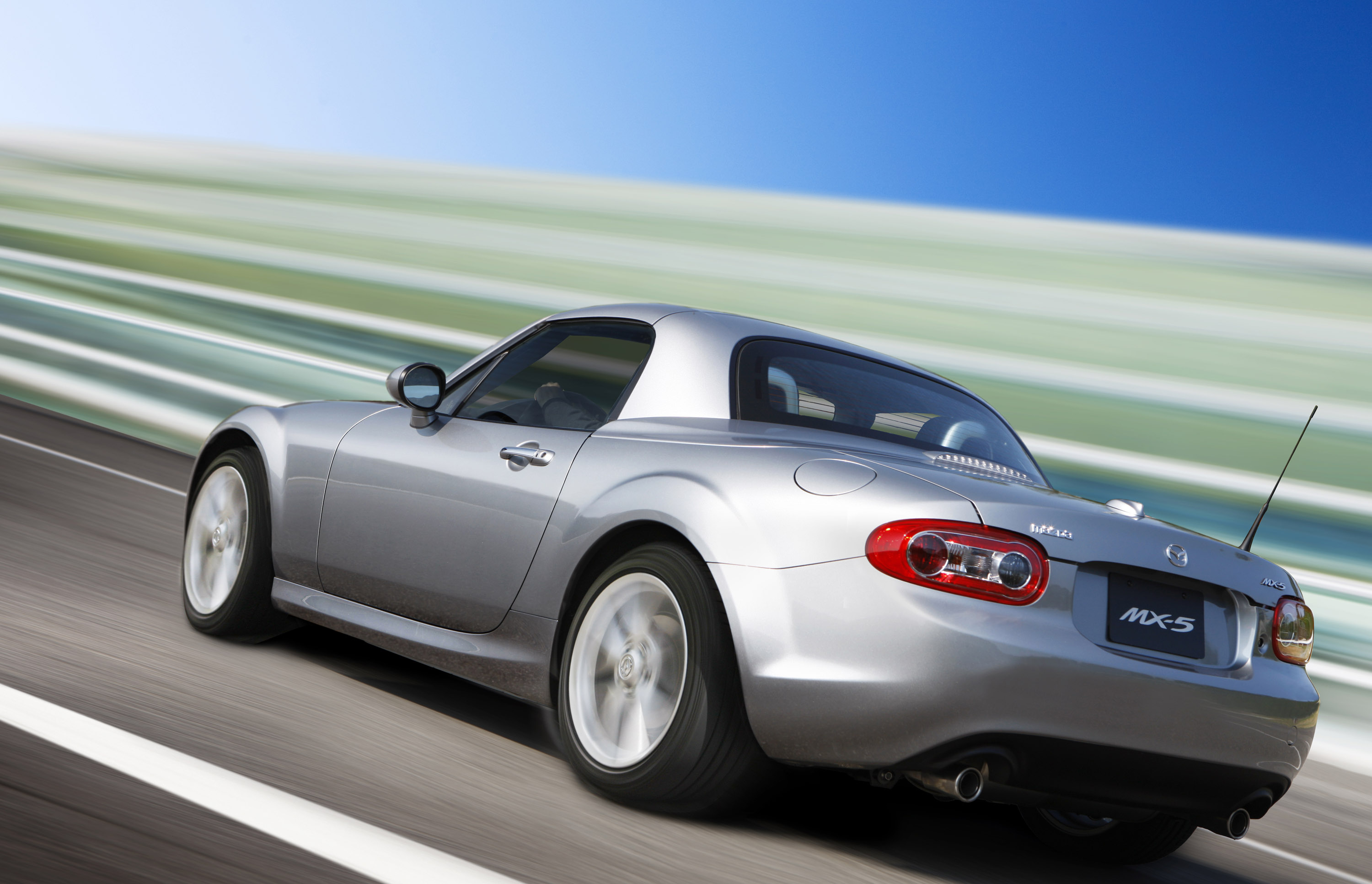 Mazda MX-5 photo #32