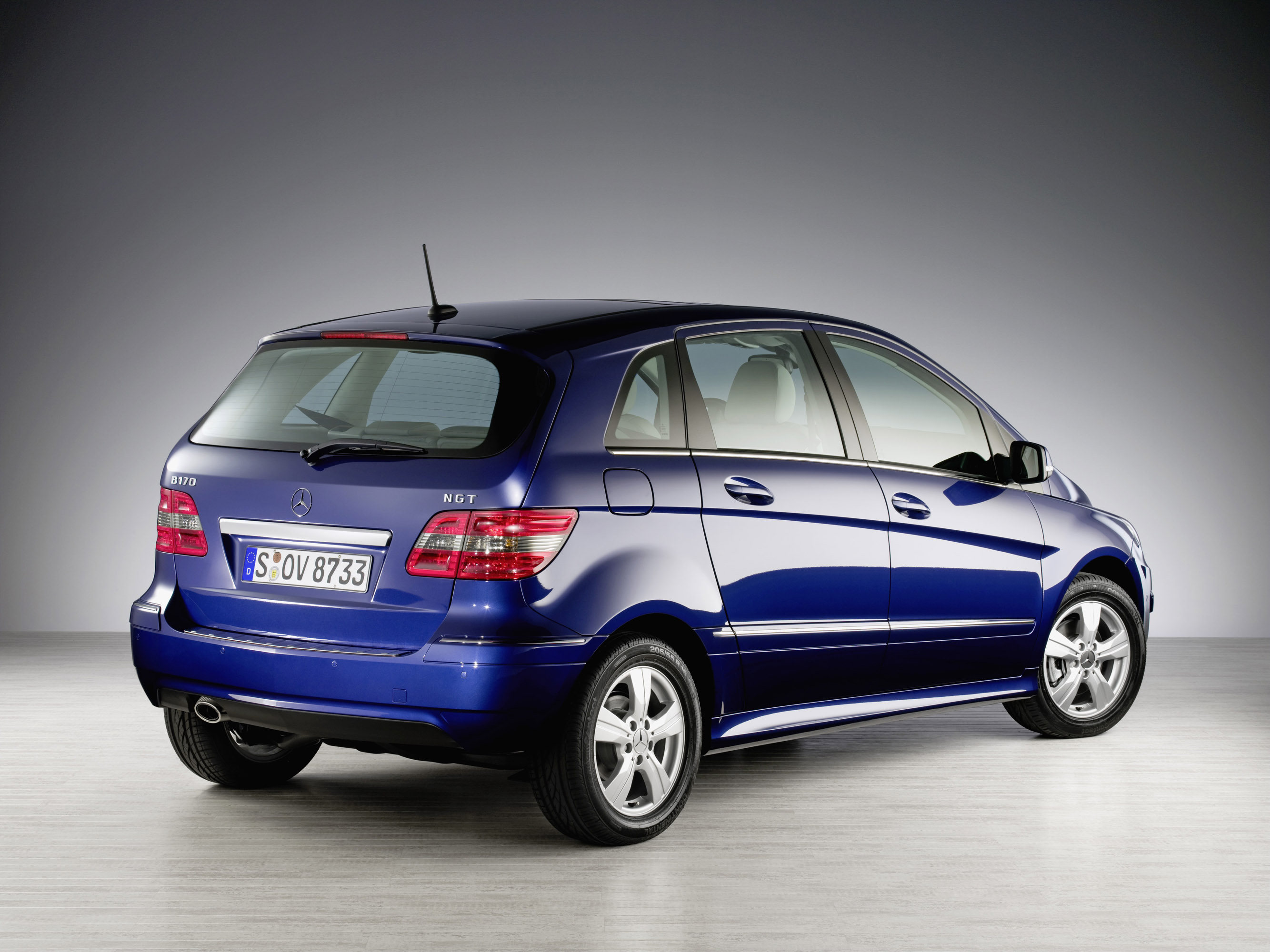 Mercedes-Benz B-Class photo #29