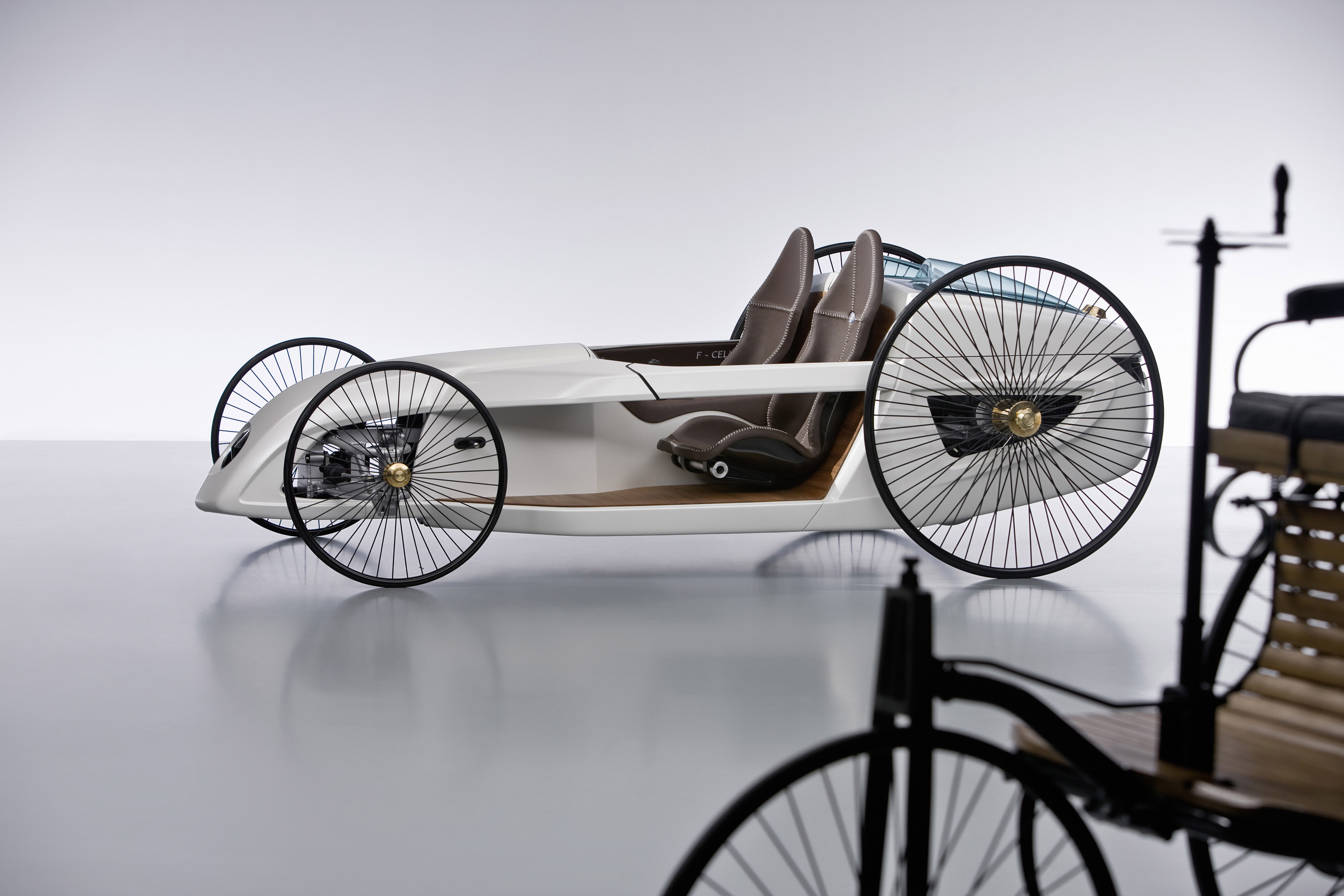 Mercedes-Benz F-Cell Roadster Concept photo #16