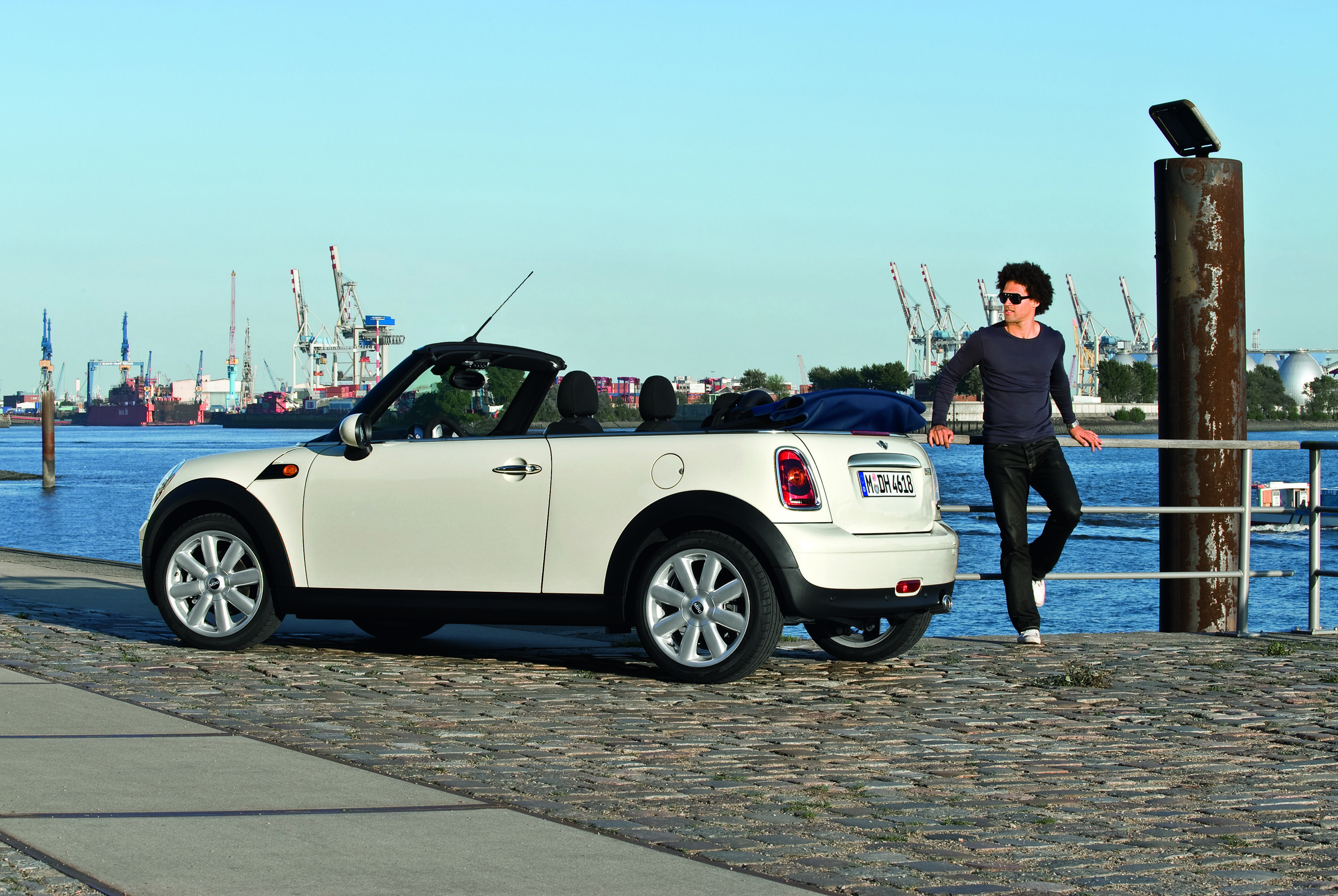 MINI Convertible photo #48