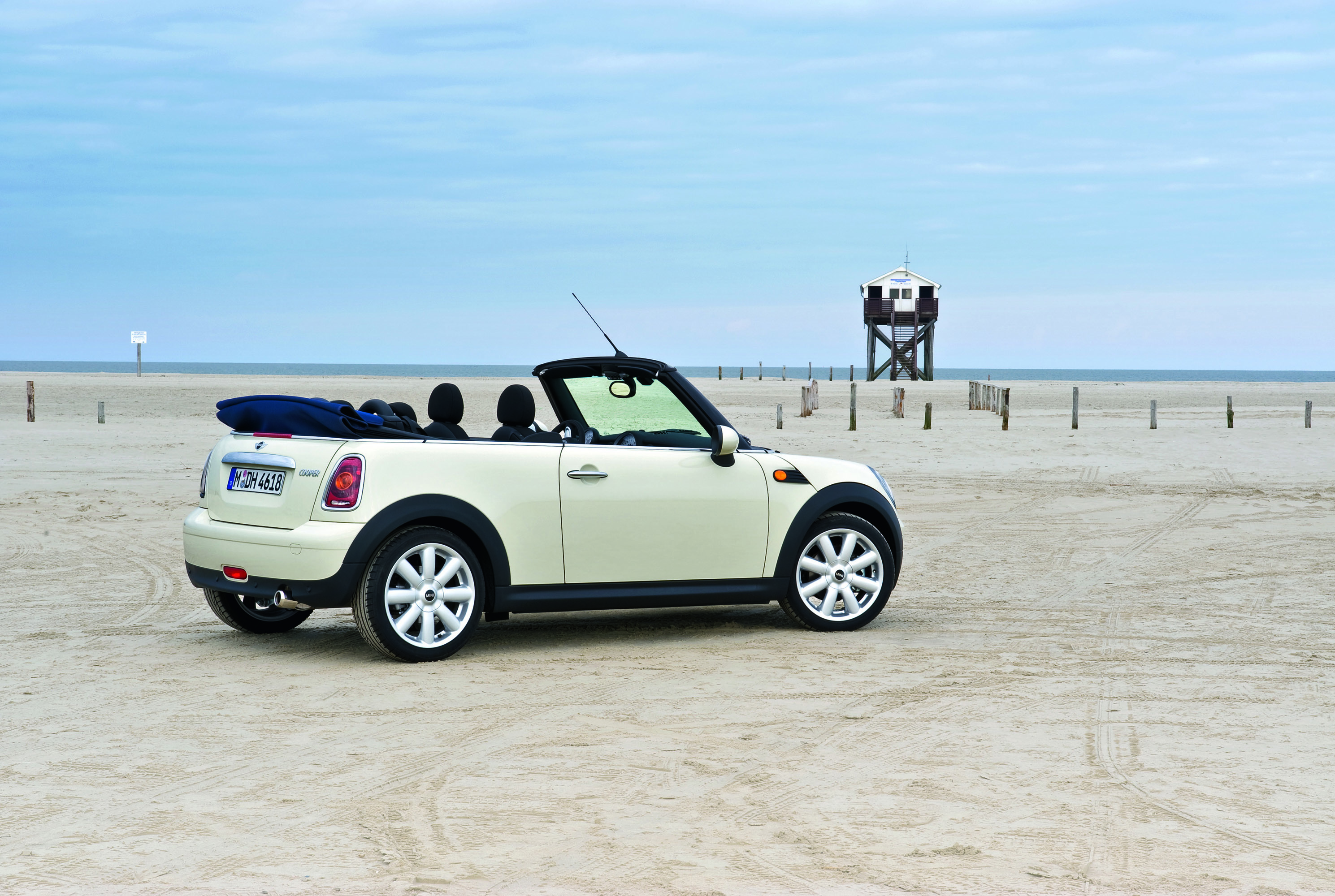 MINI Convertible photo #49