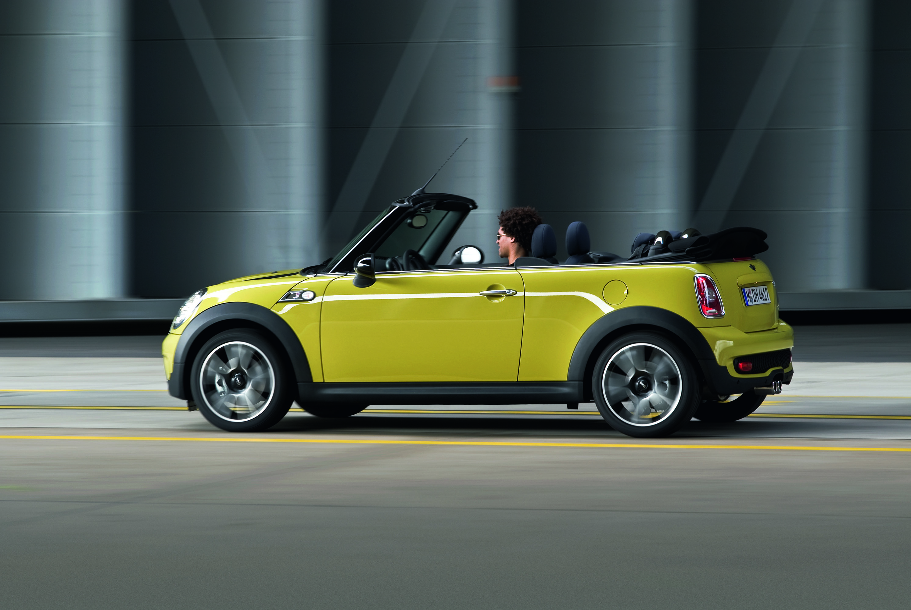 MINI Convertible photo #53