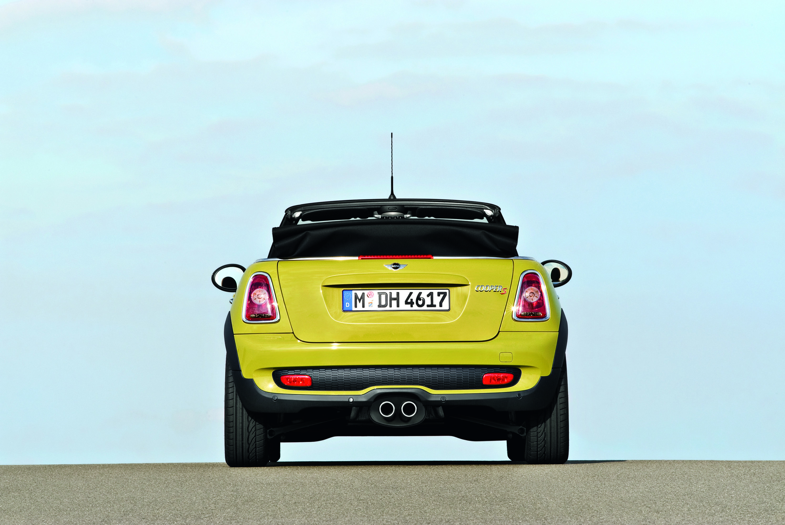 MINI Convertible photo #60