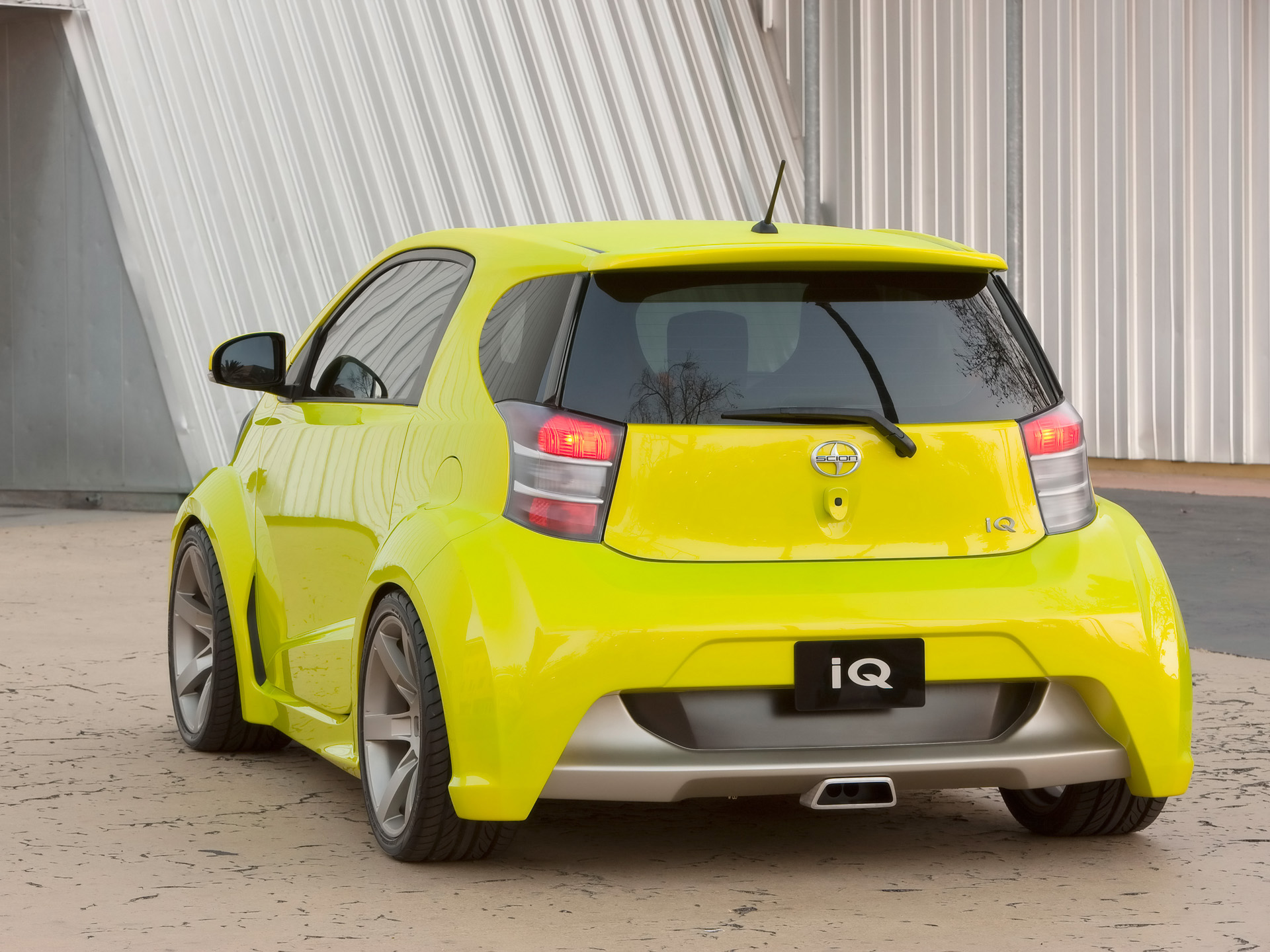 Scion iQ Concept Five Axis photo #16