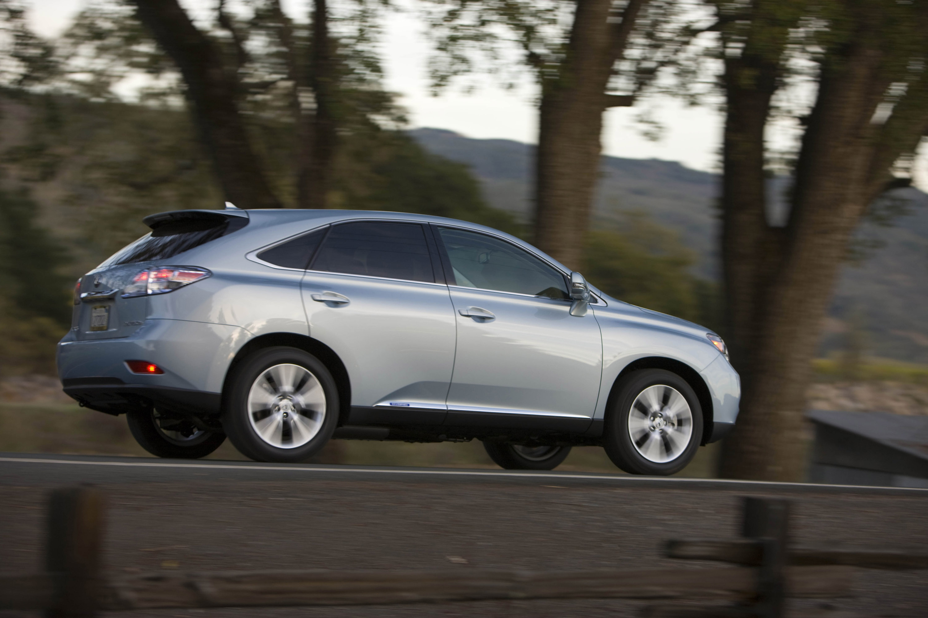 Lexus RX 450h photo #31