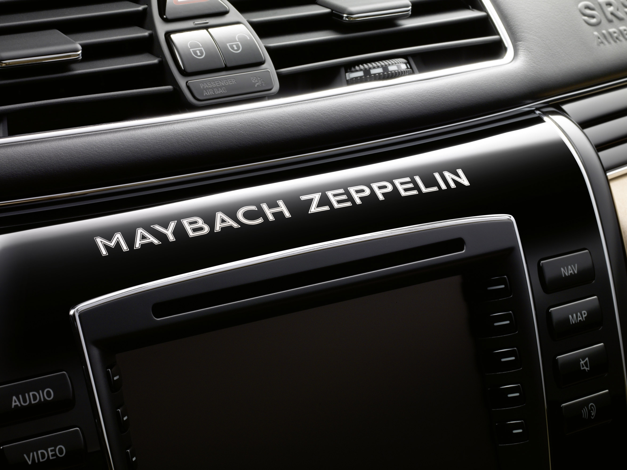 Maybach Zeppelin photo #23