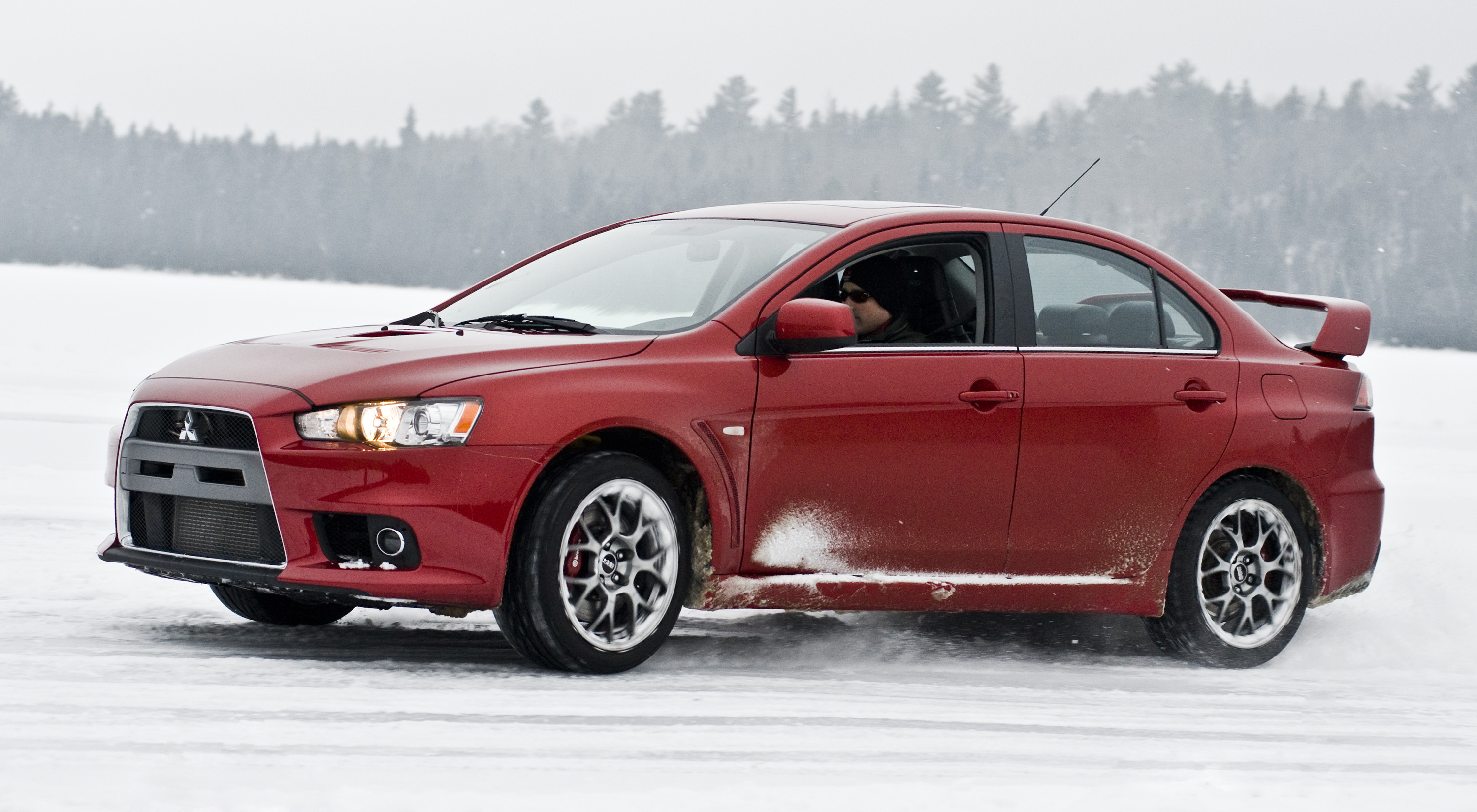 Mitsubishi Lancer Evolution photo #26