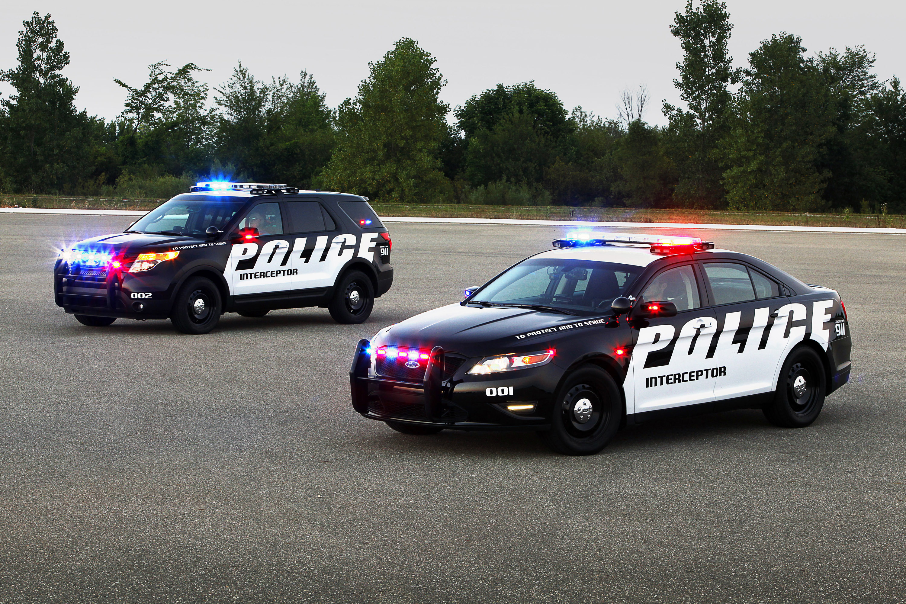 Ford Police Interceptor Utility Vehicle photo #18