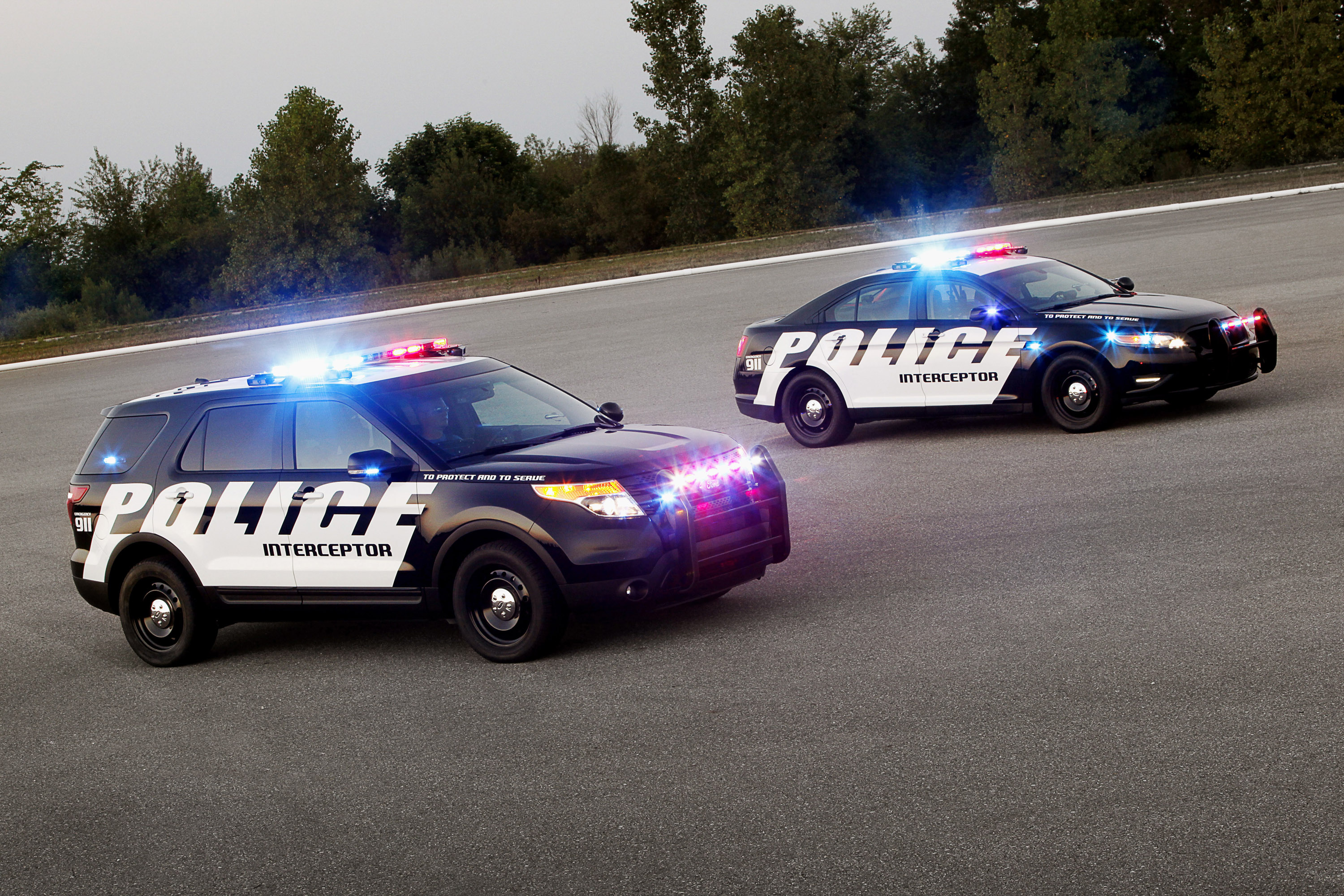 Ford Police Interceptor Utility Vehicle photo #19