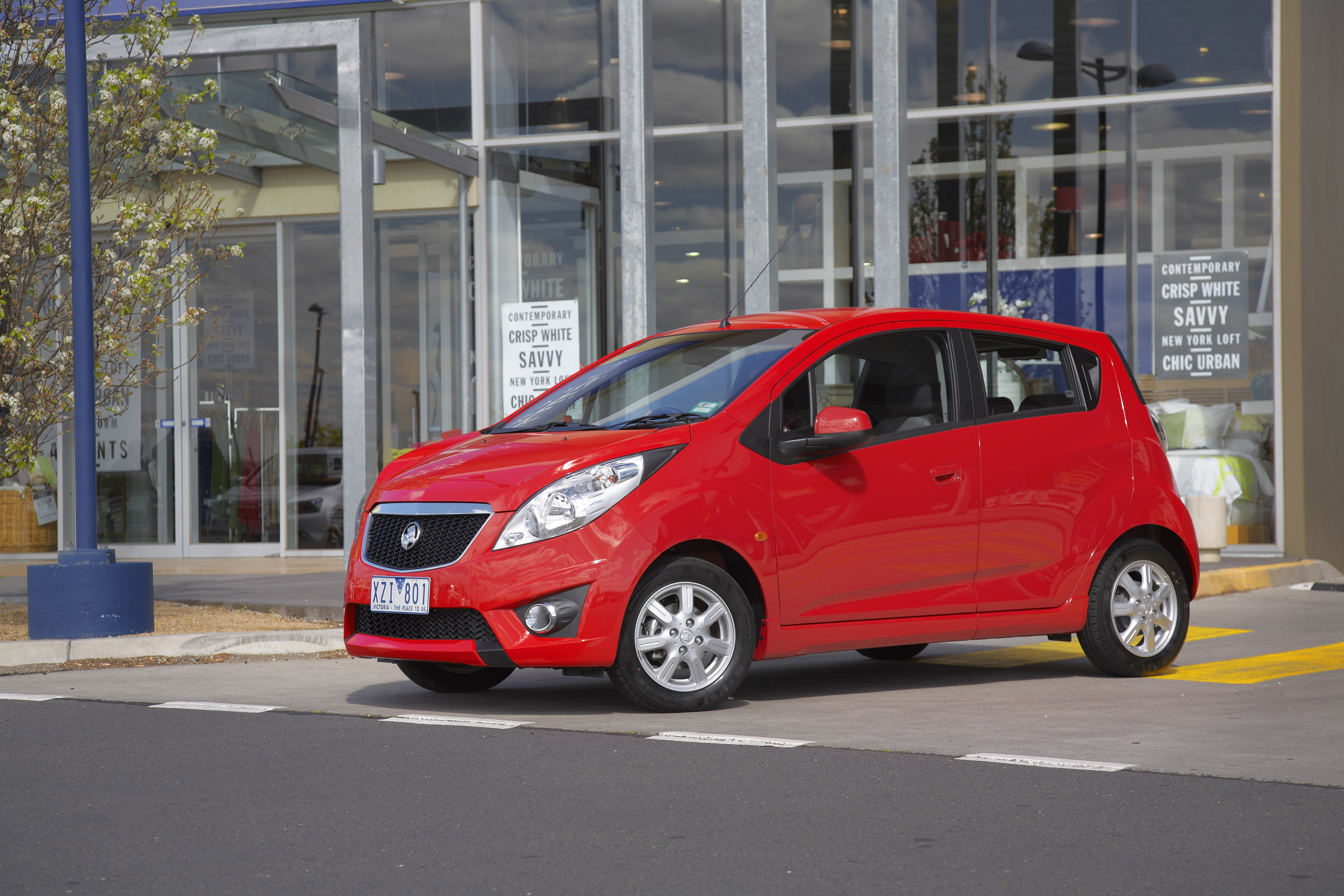 Holden Barina Spark CDX photo #15