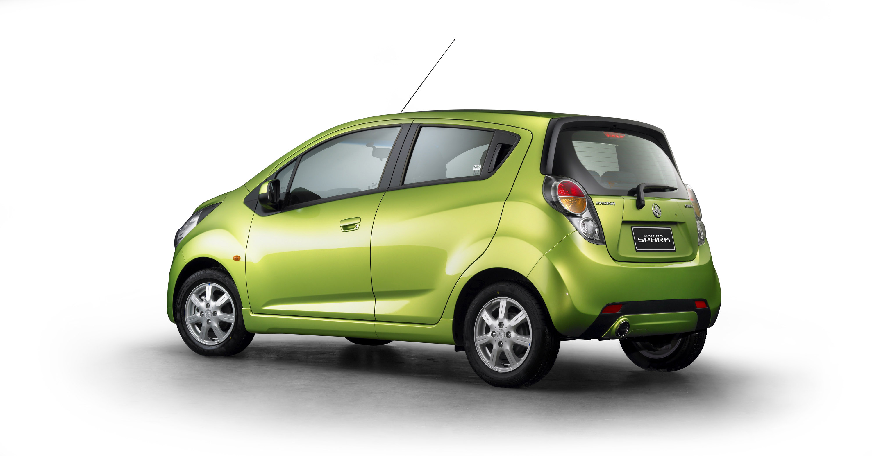 Holden Barina Spark CDX photo #27