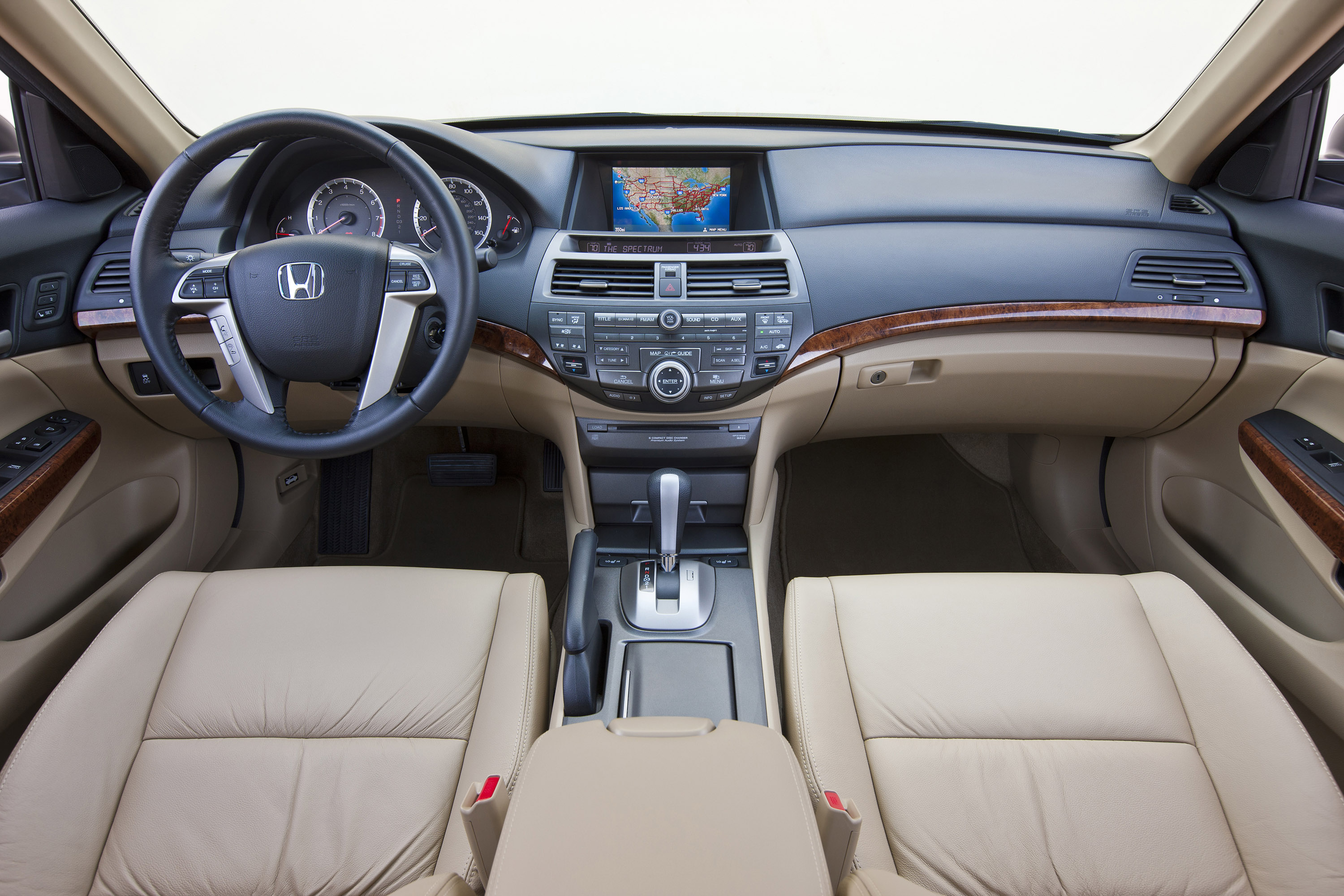 Honda Accord photo #45