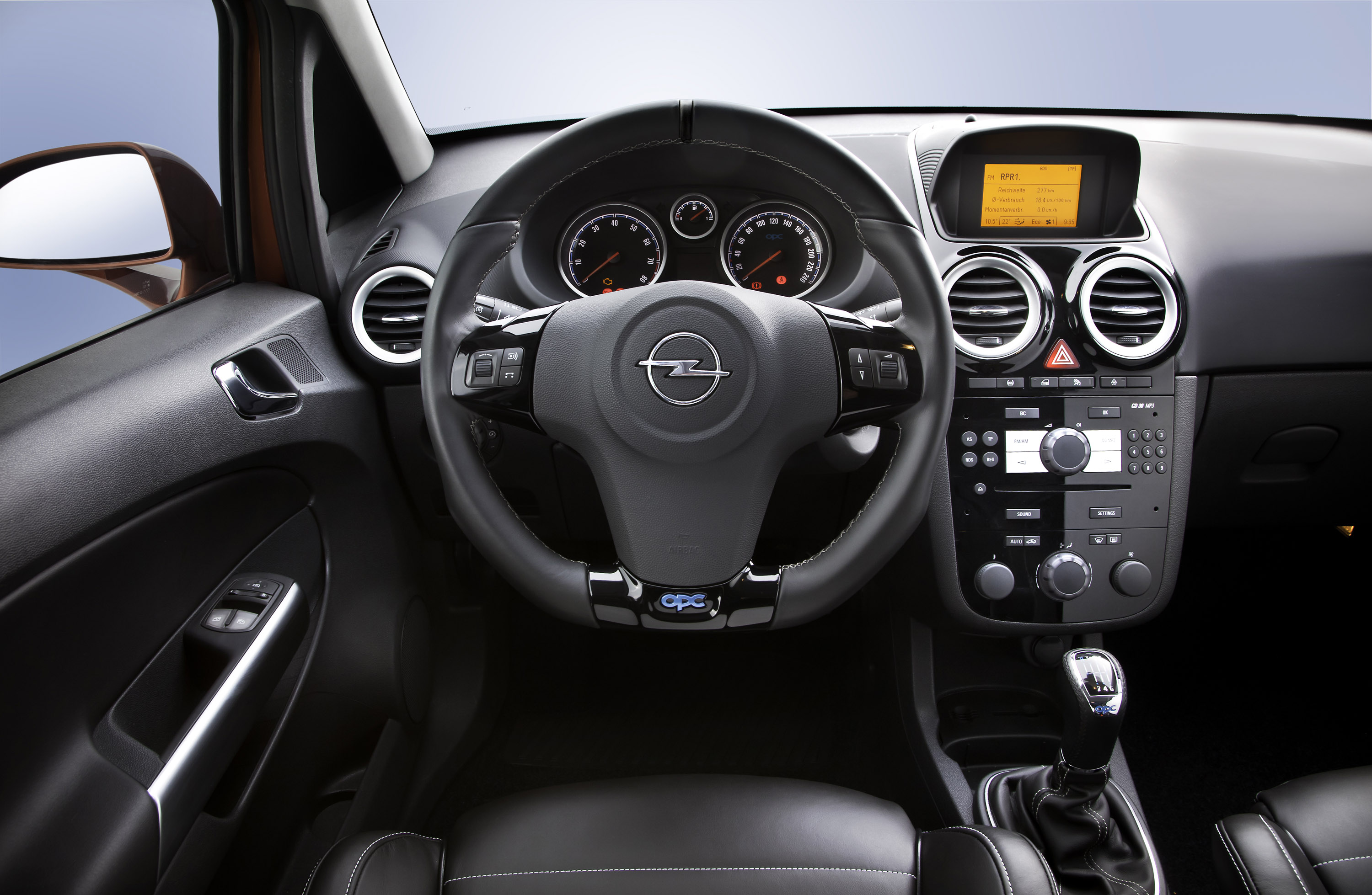 Opel Corsa OPC photo #22