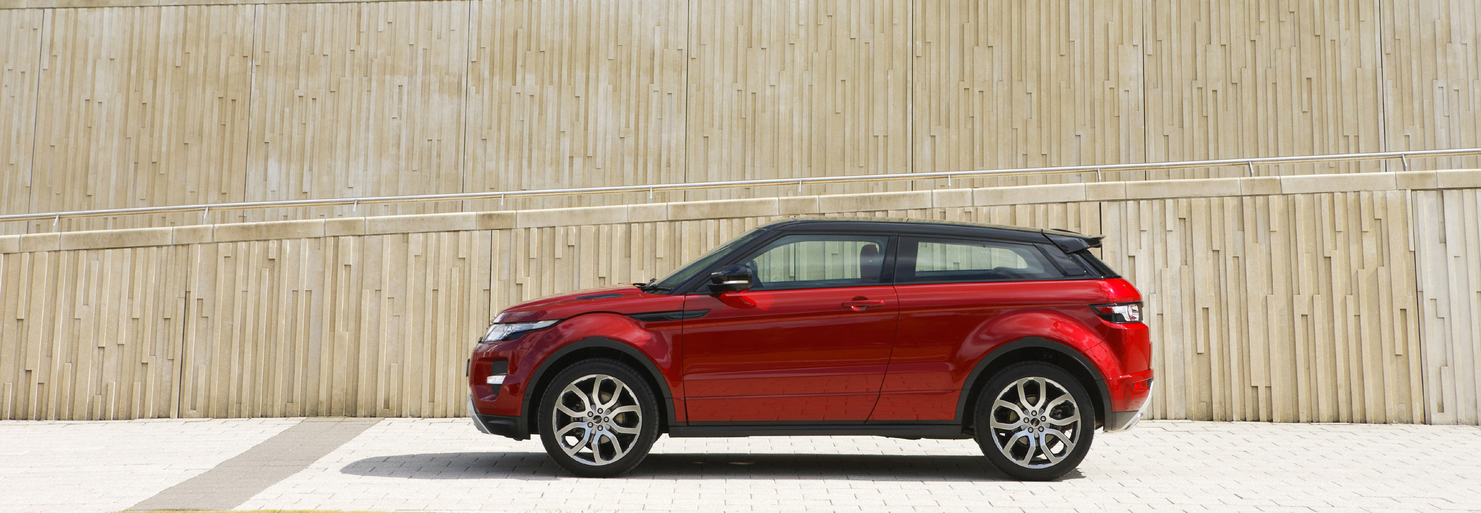 Range Rover Evoque photo #29