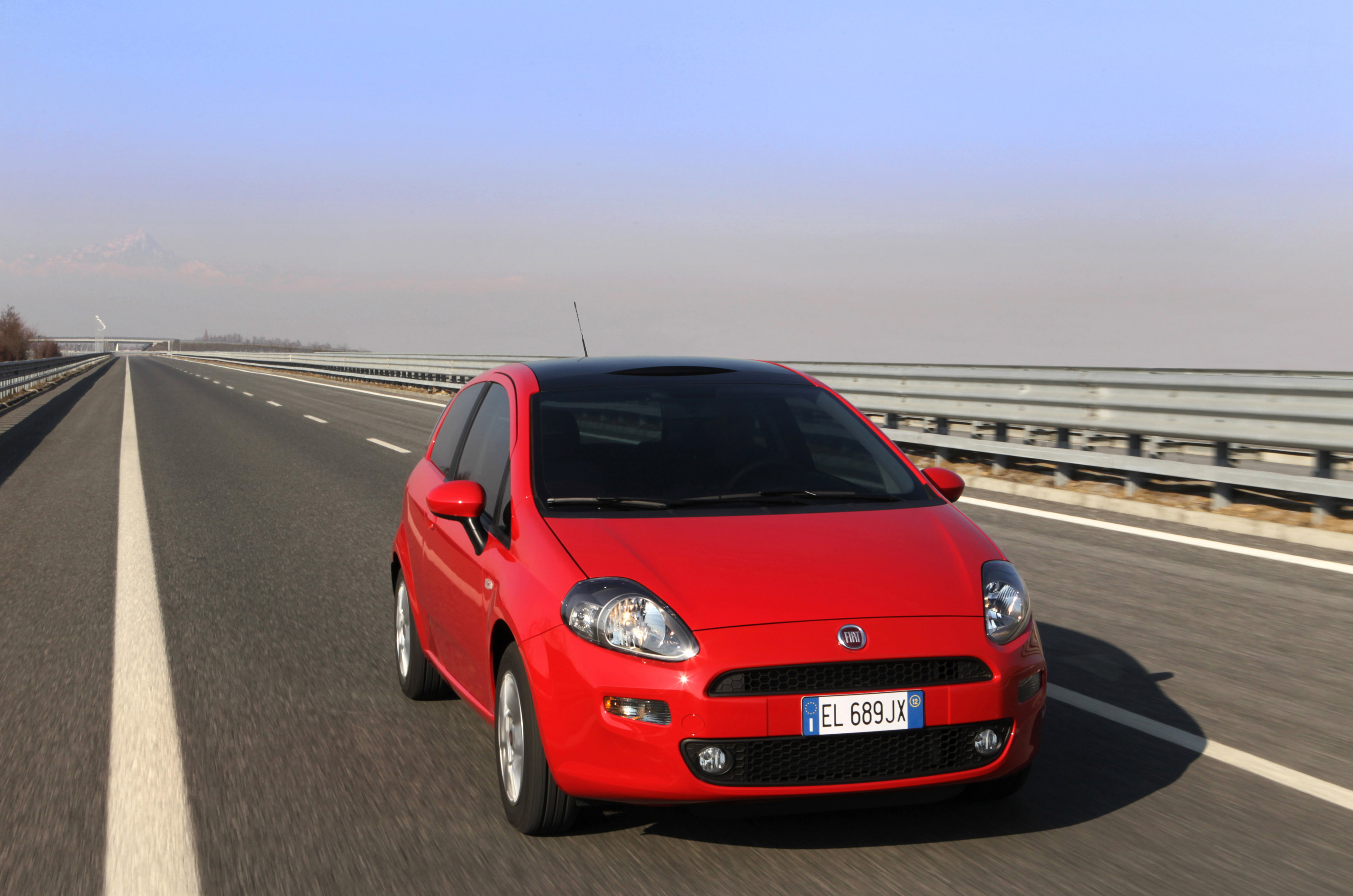 Fiat Punto photo #16