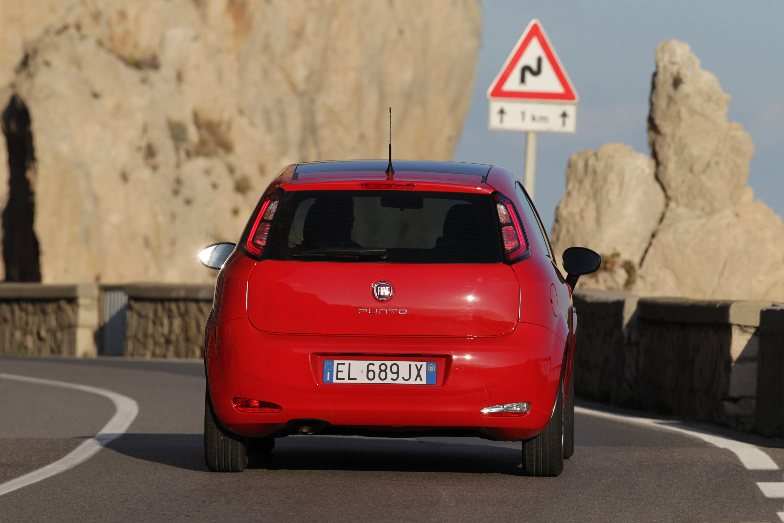 Fiat Punto photo #30