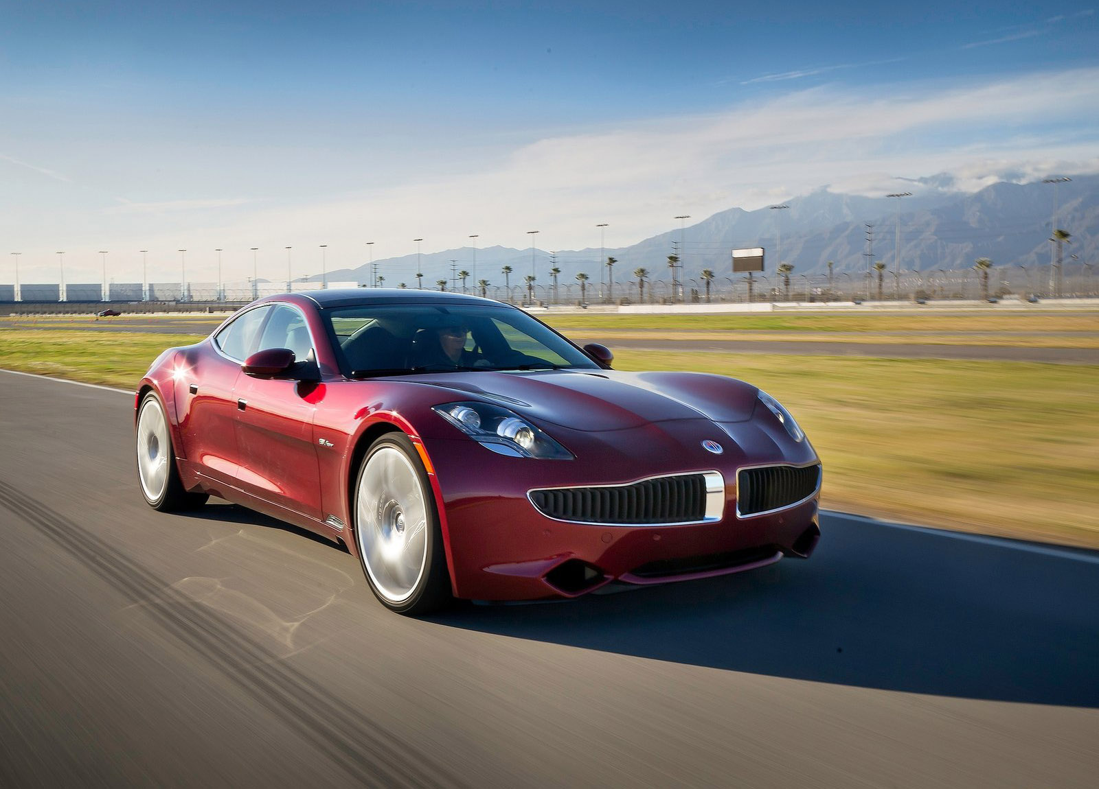 Fisker Karma photo #17