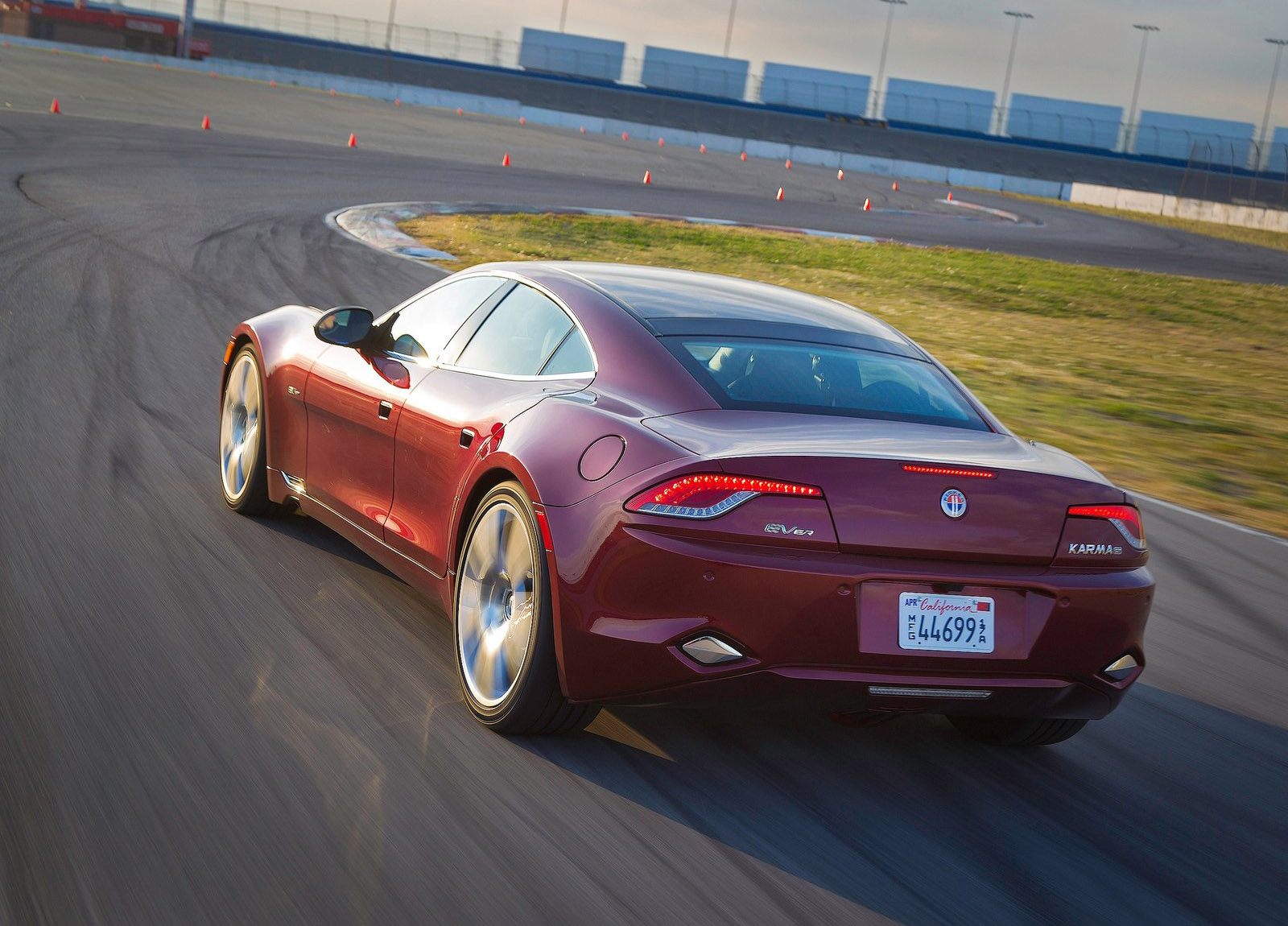 Fisker Karma photo #25