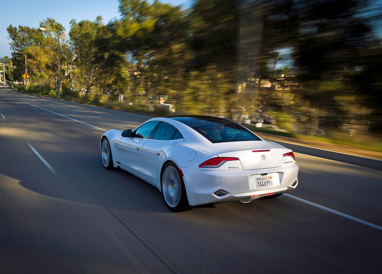 Fisker Karma photo #30