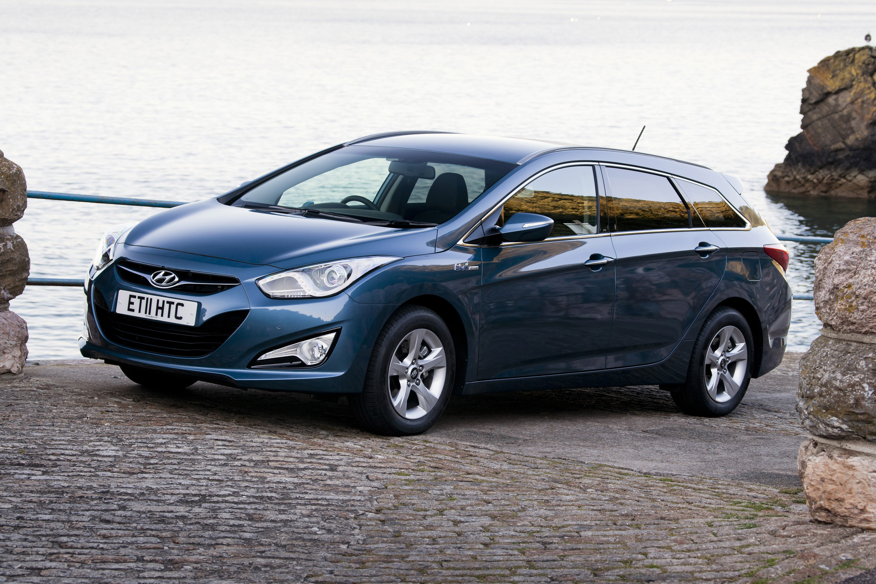 Hyundai i40 Tourer UK Version photo #15