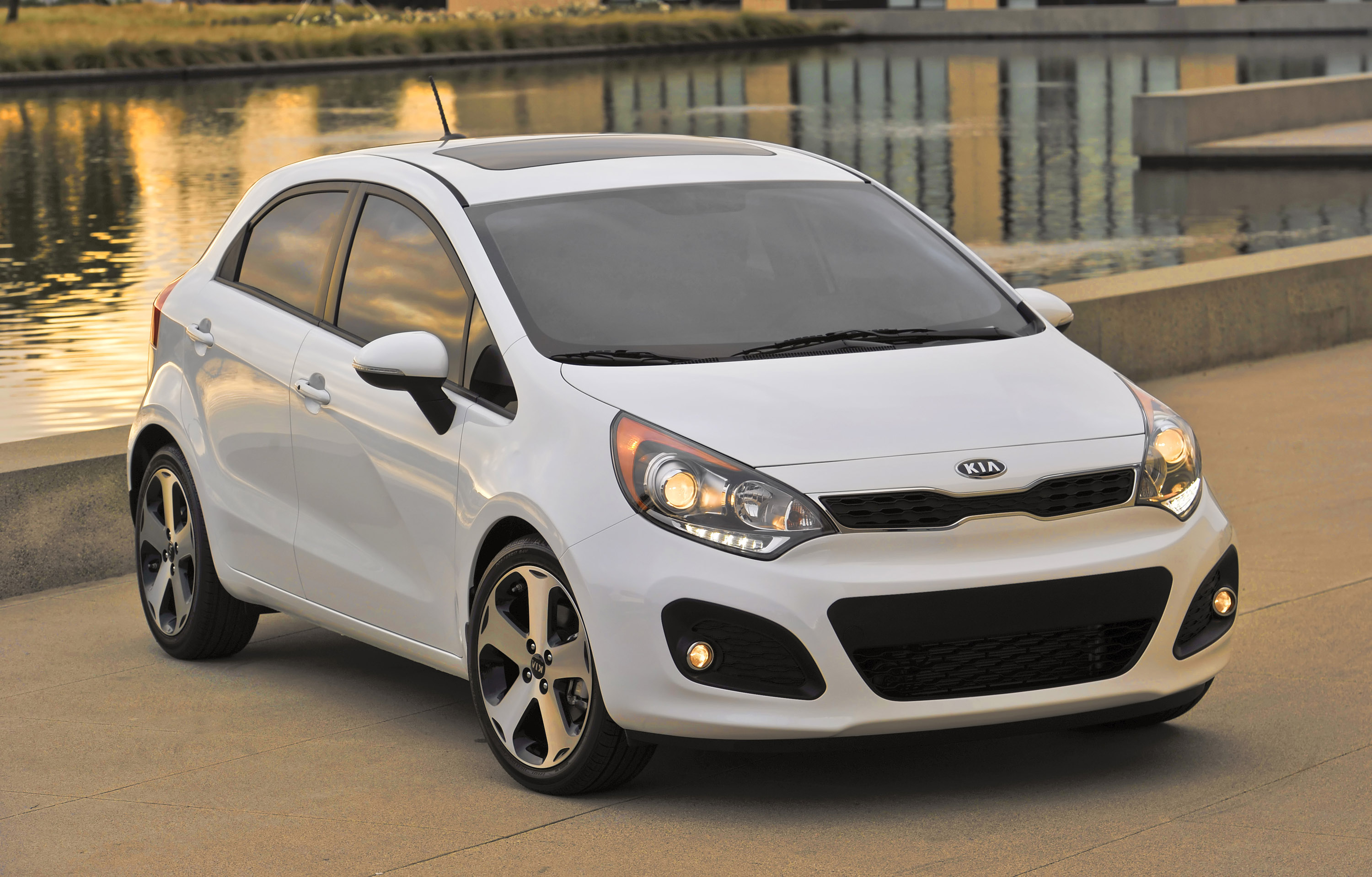 Kia Rio 5-Door photo #41