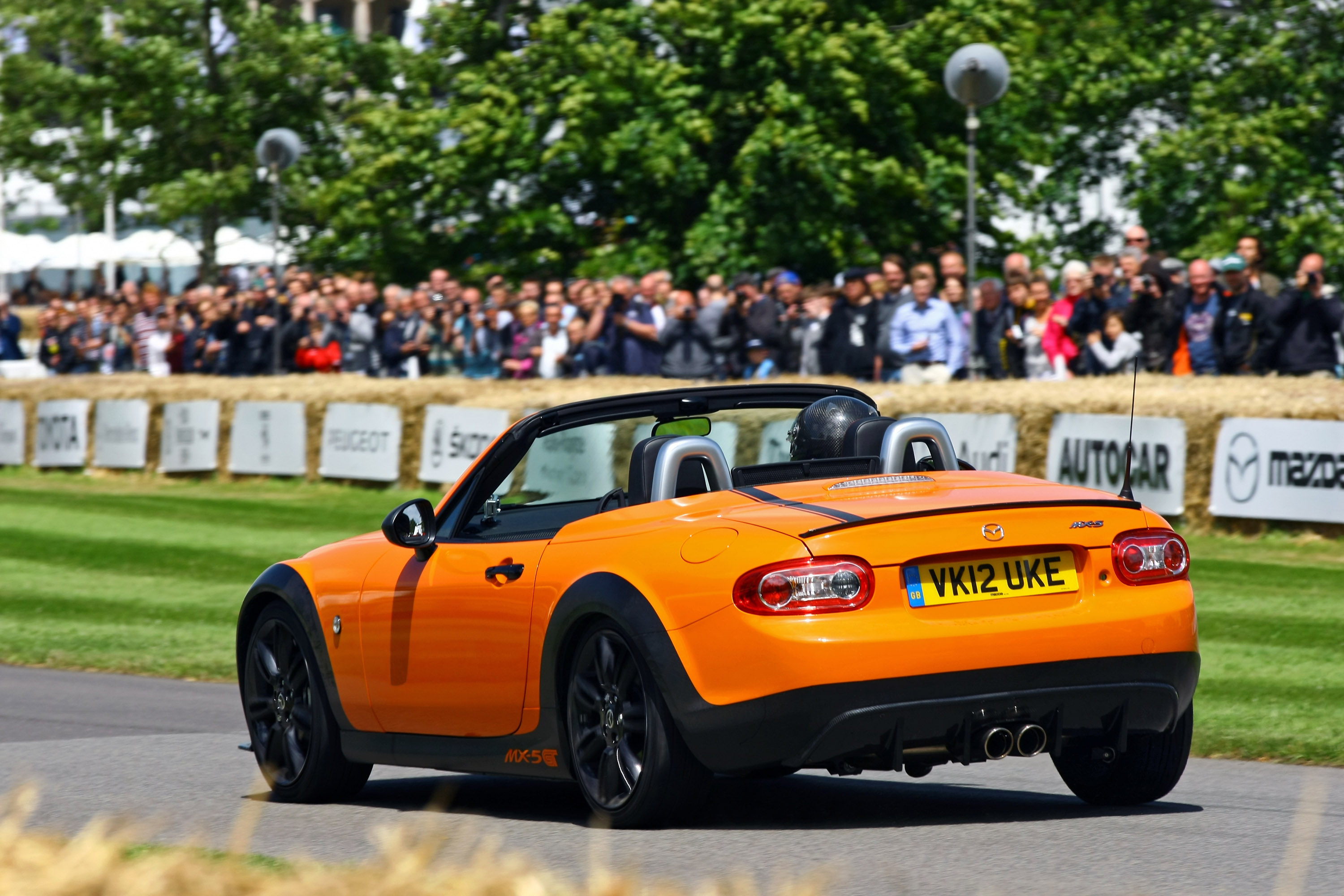 Mazda MX-5 GT Concept photo #18