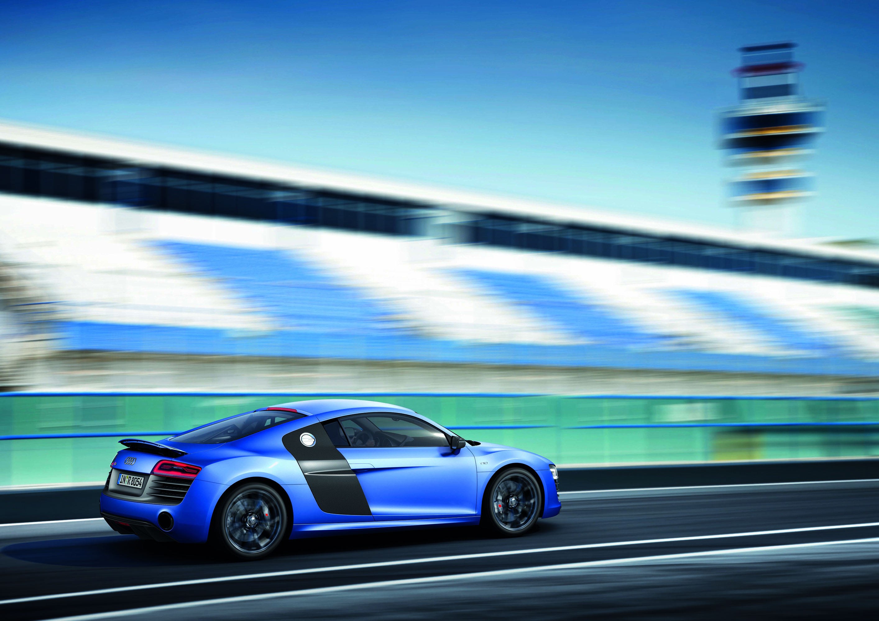 Audi R8 photo #65