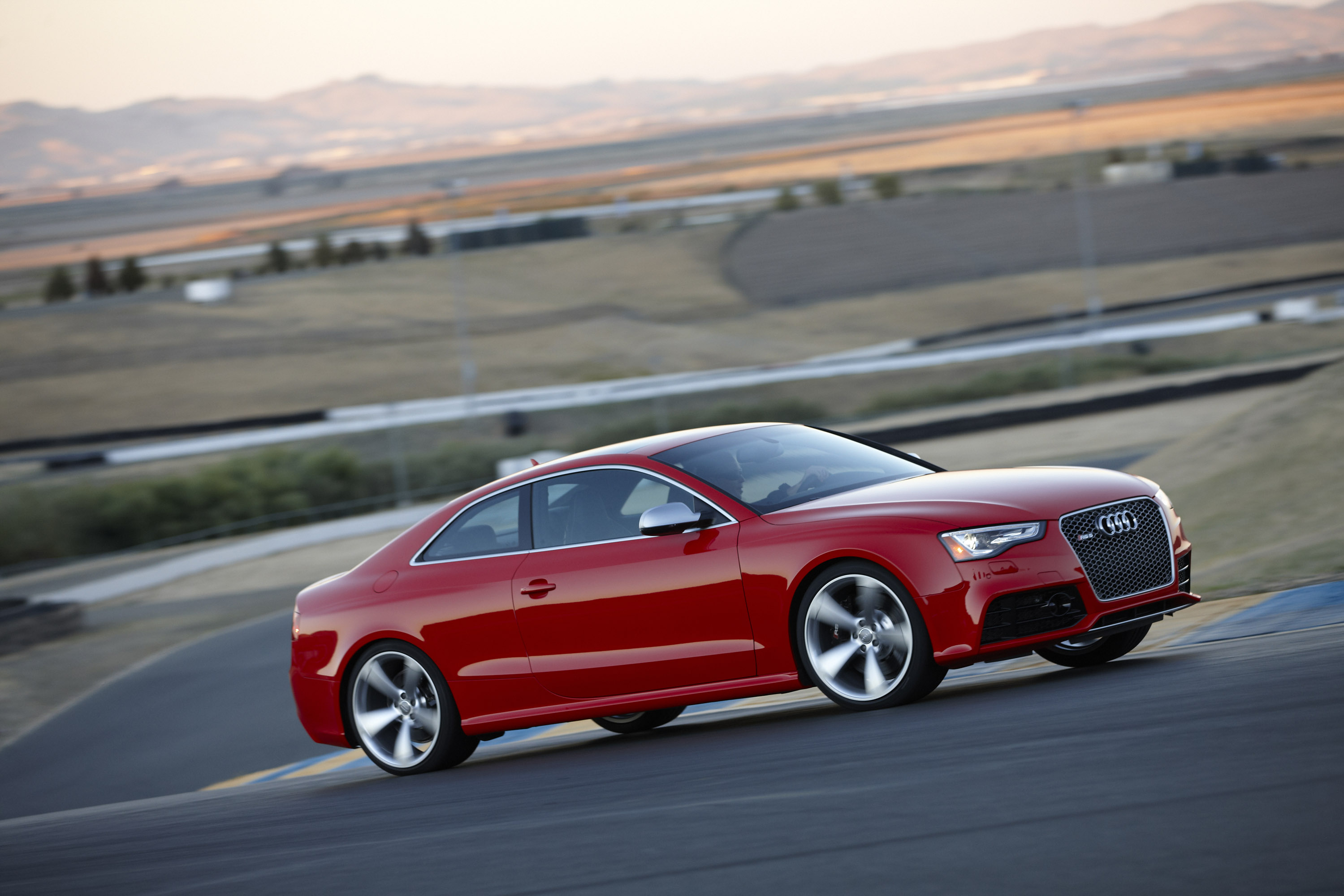 Audi RS5 photo #35