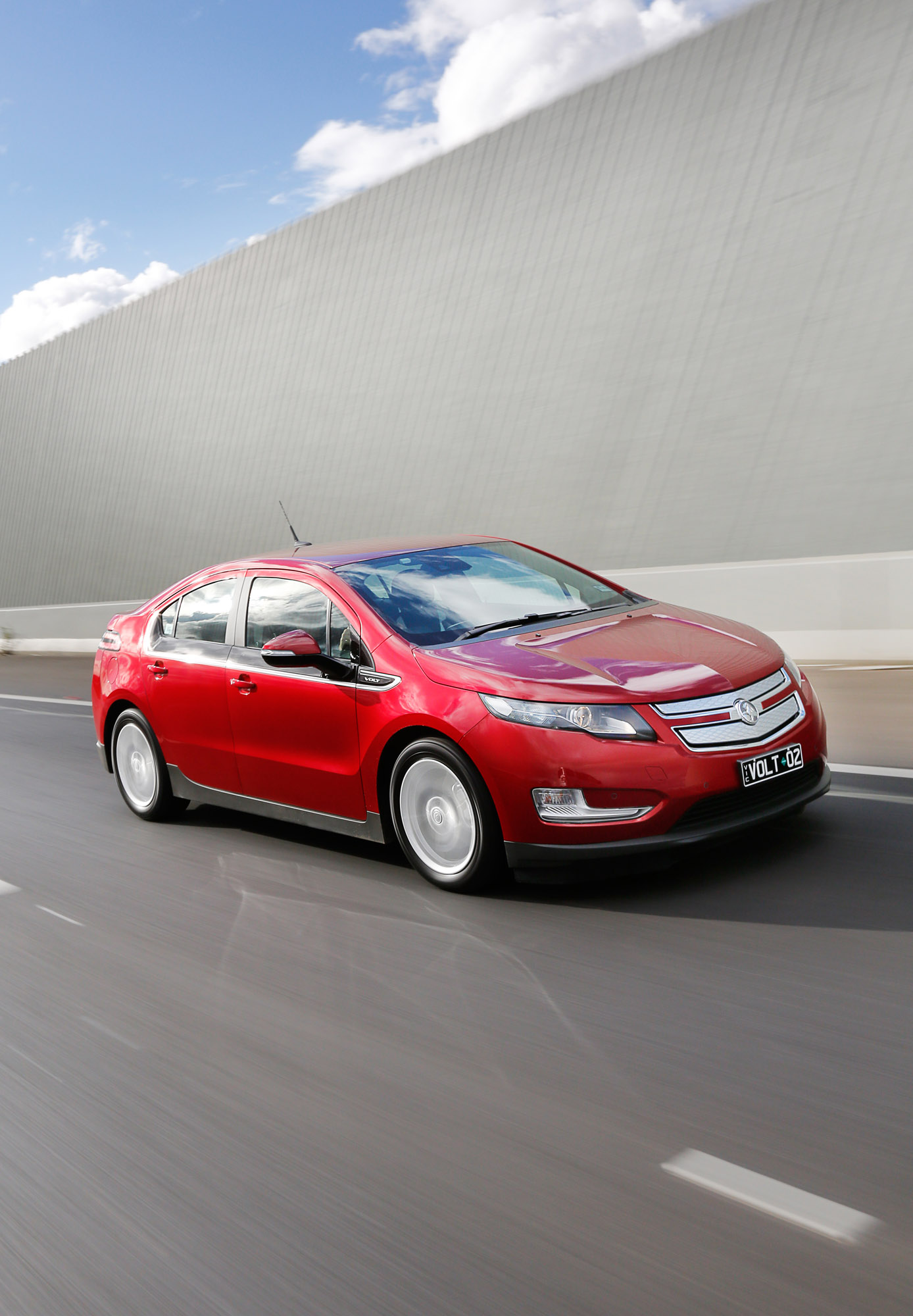 Holden Volt photo #20