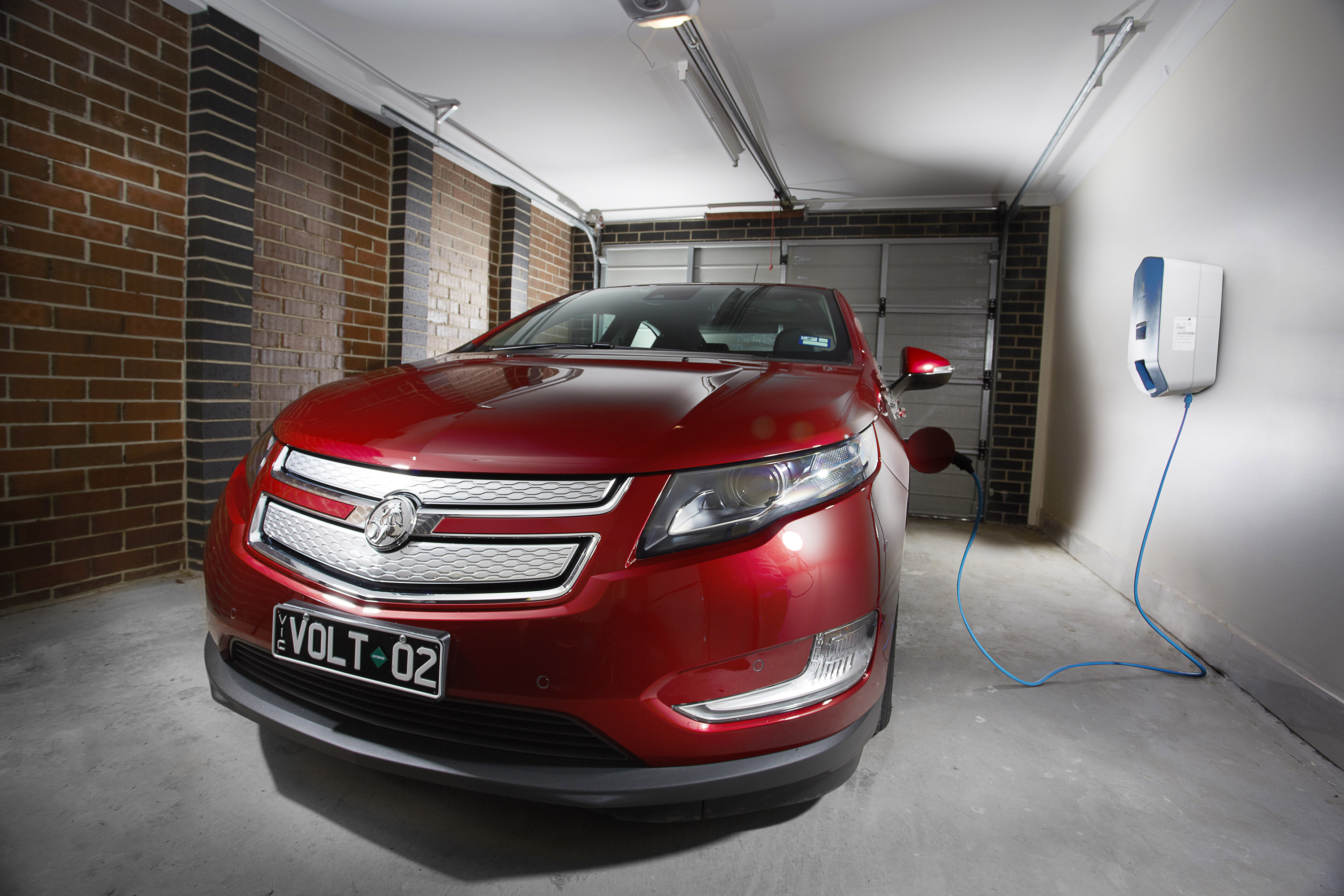 Holden Volt photo #23