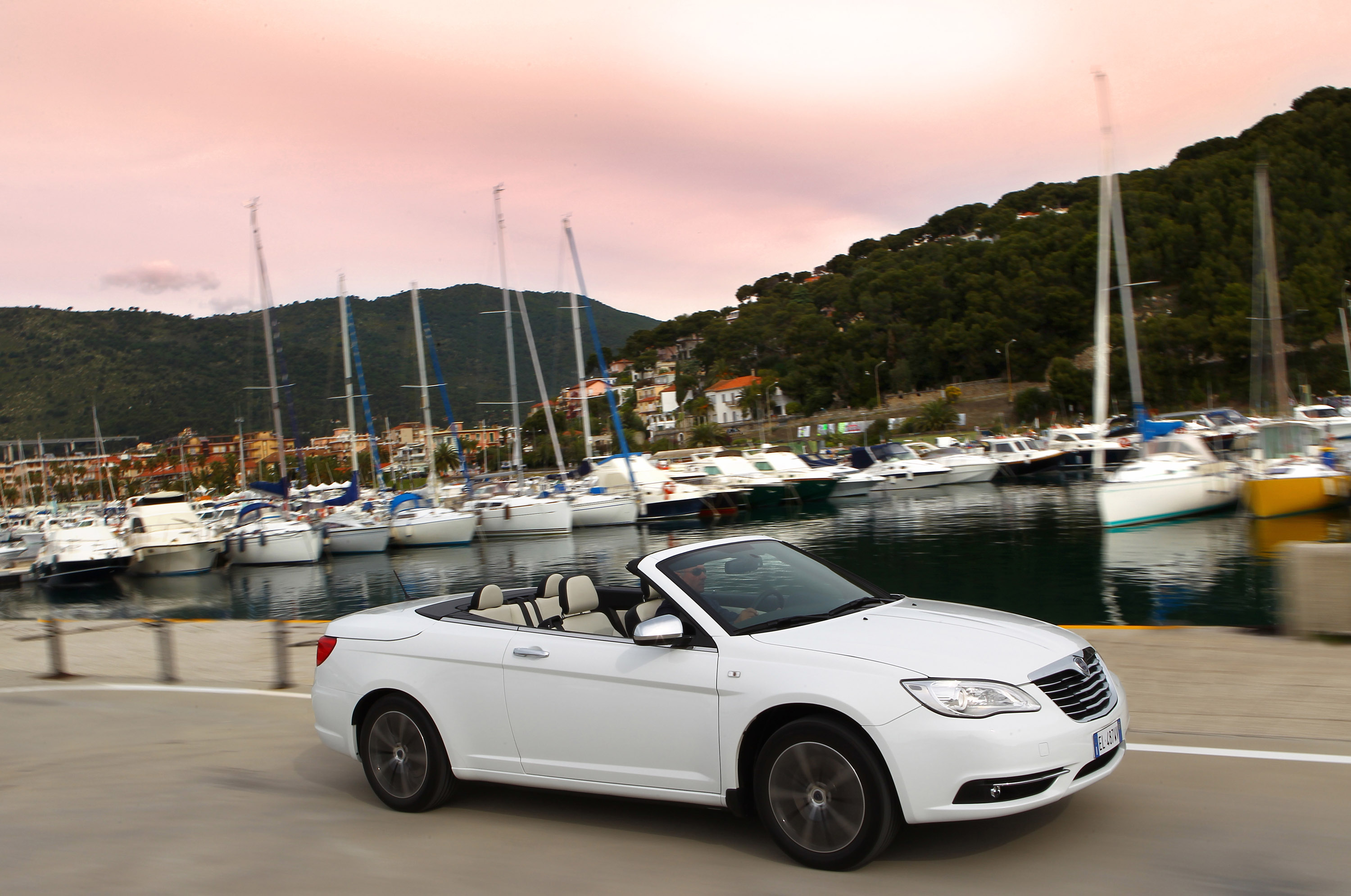 Lancia Flavia photo #15