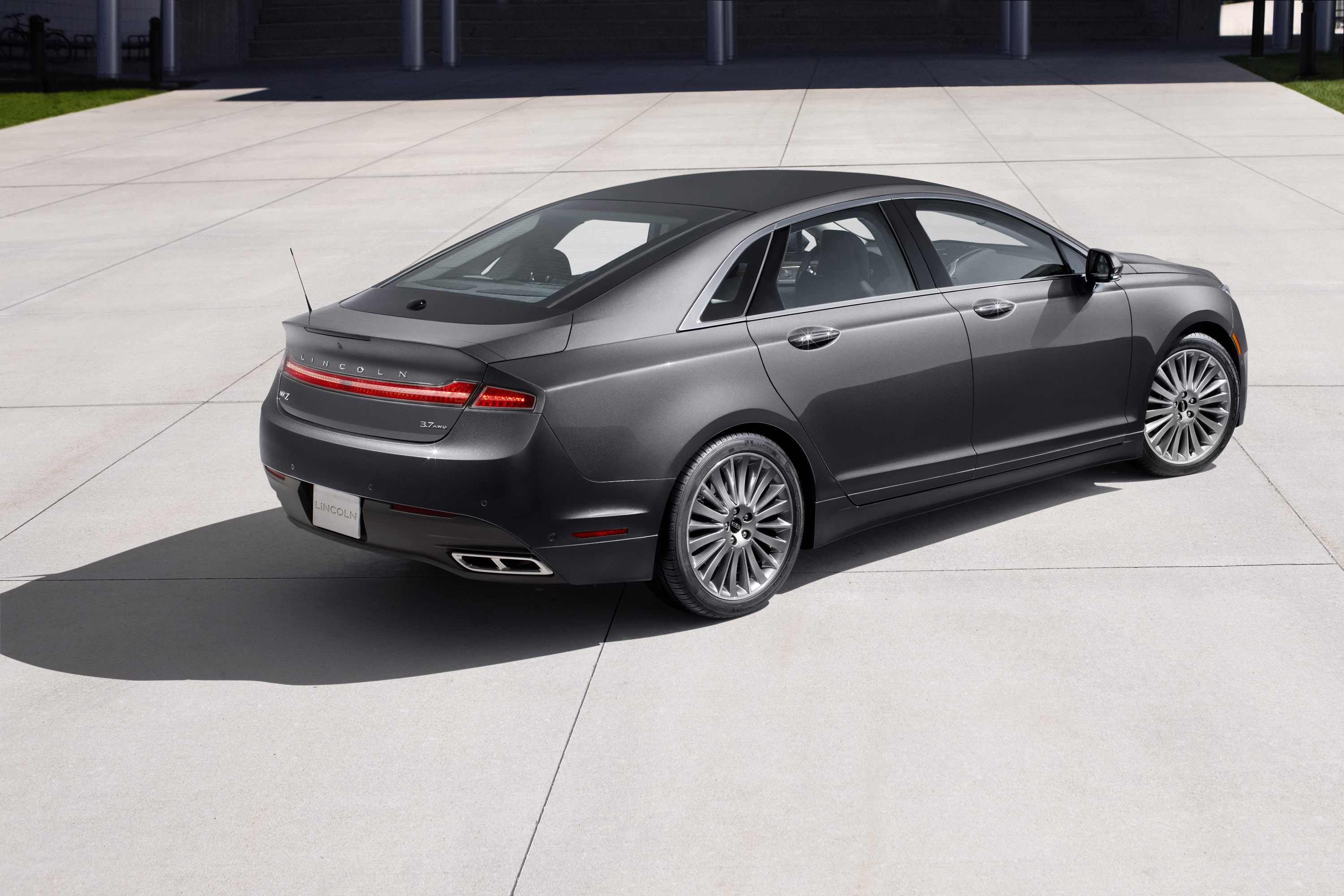 Lincoln MKZ photo #26