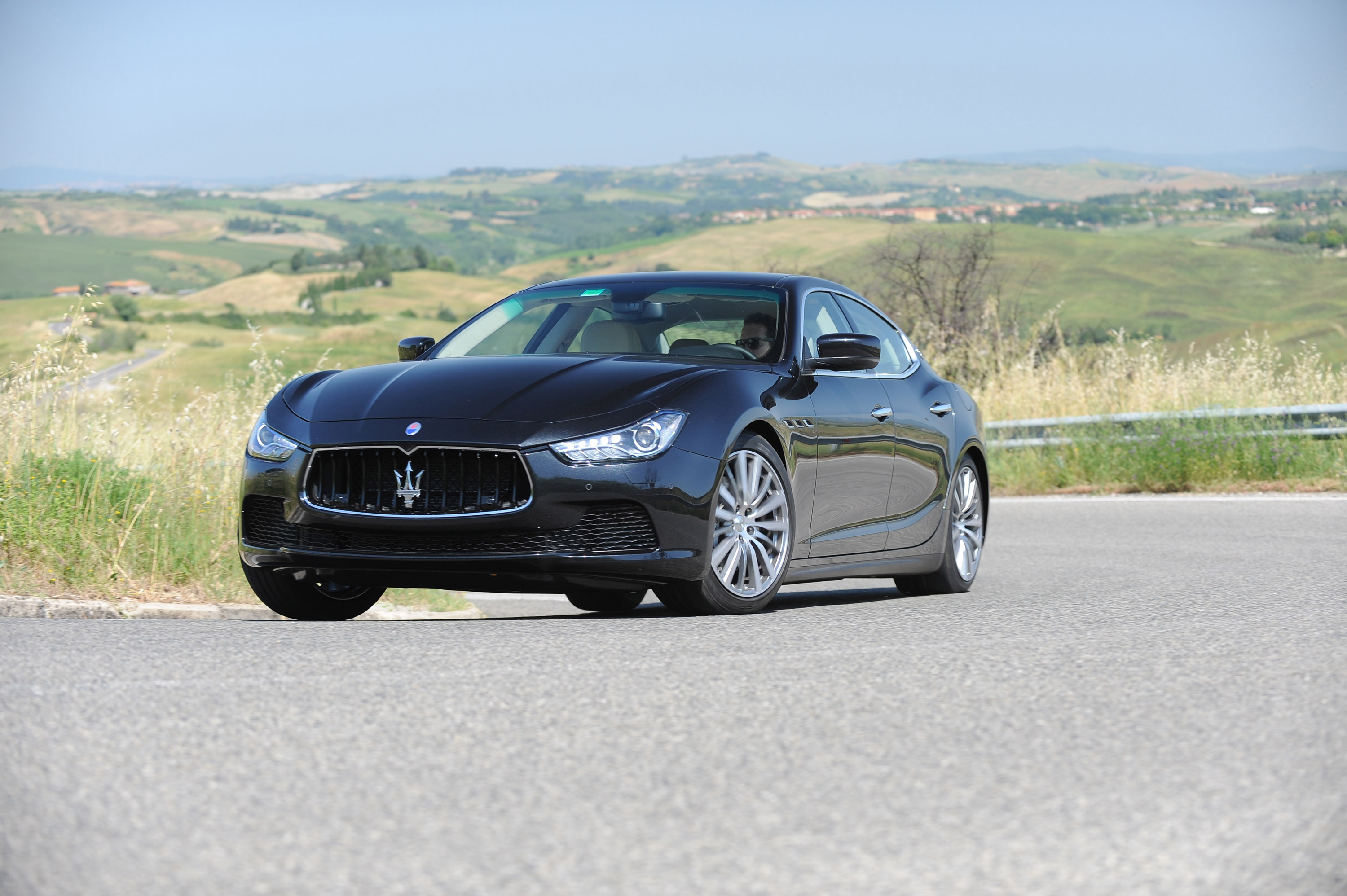 Maserati Ghibli photo #32