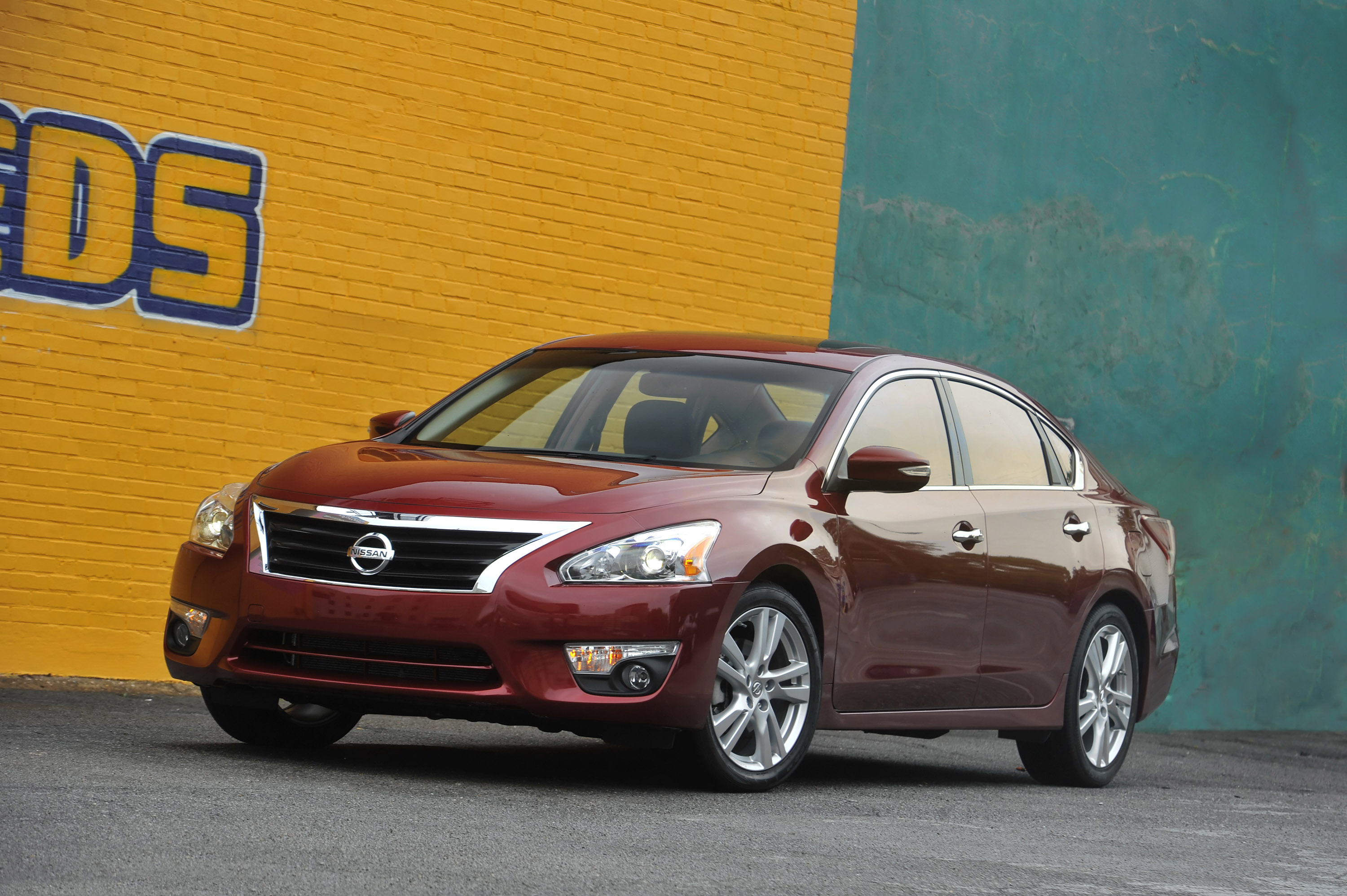 Nissan Altima photo #15