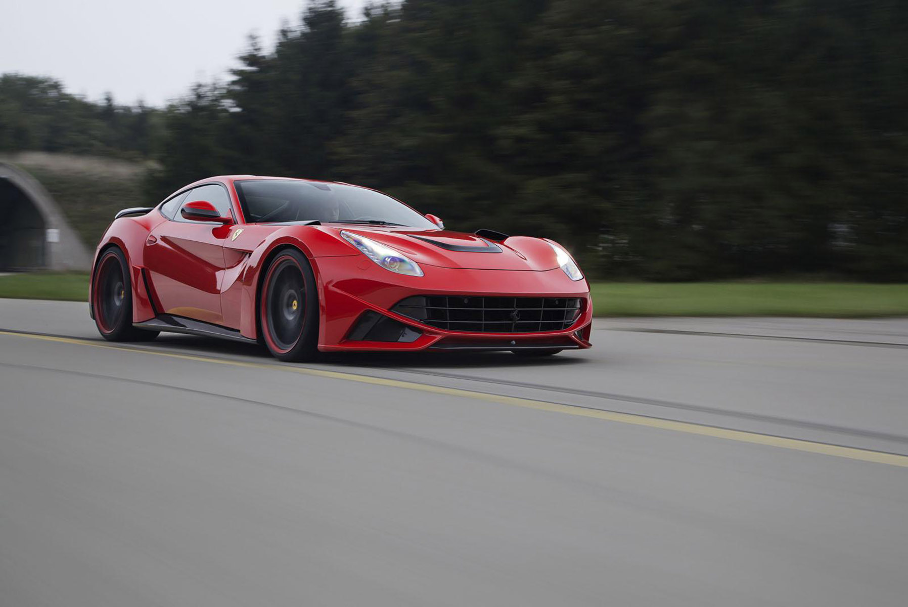 NOVITEC ROSSO Ferrari F12 N-LARGO photo #17