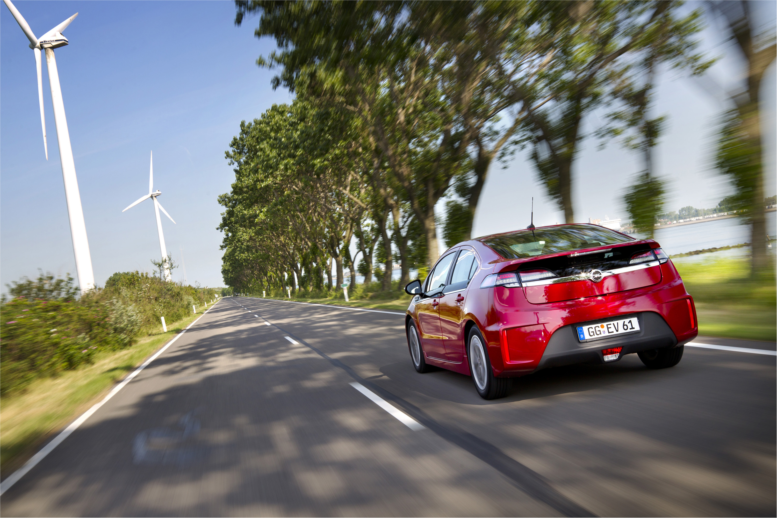 Opel Ampera photo #38