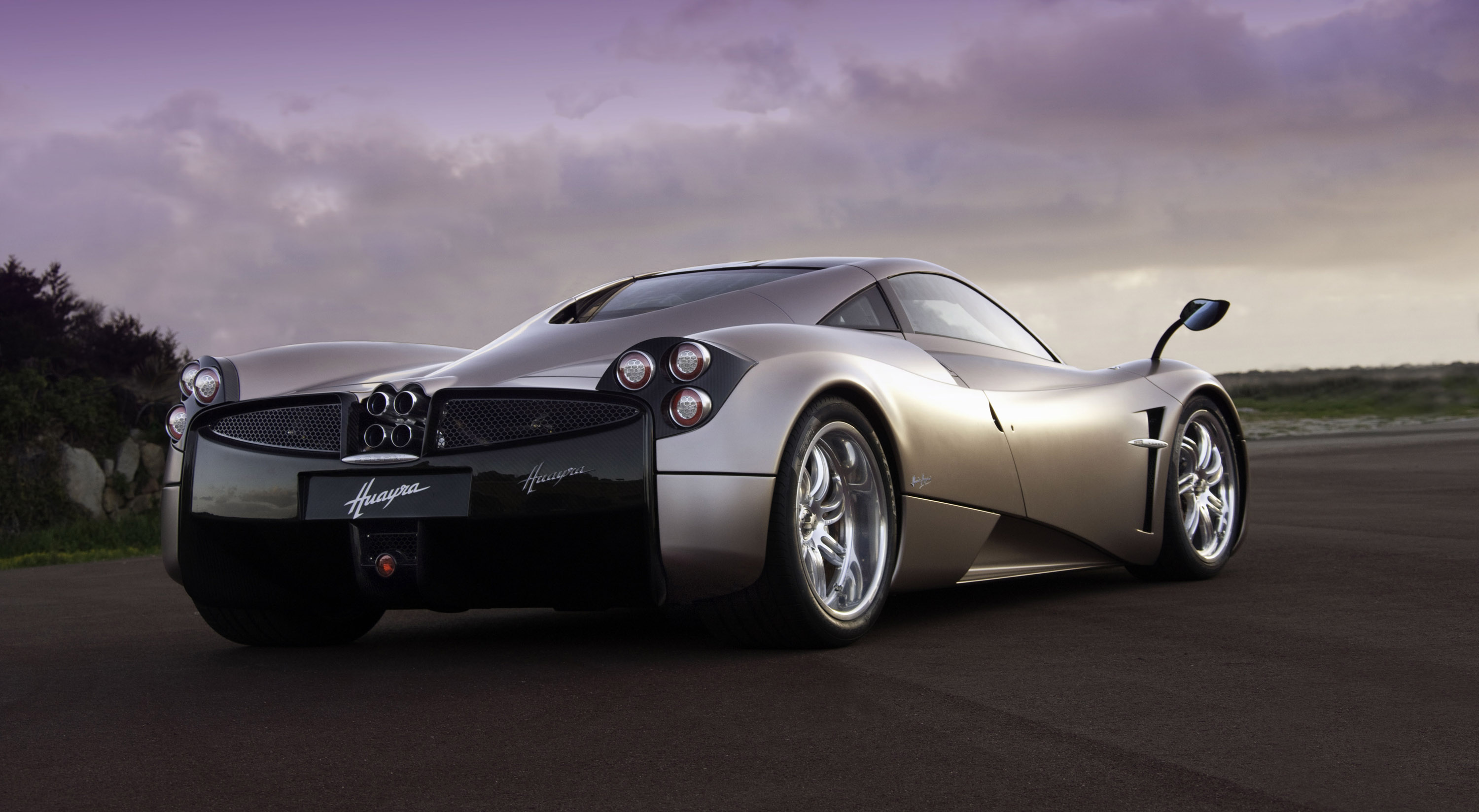 Pagani Huayra photo #35