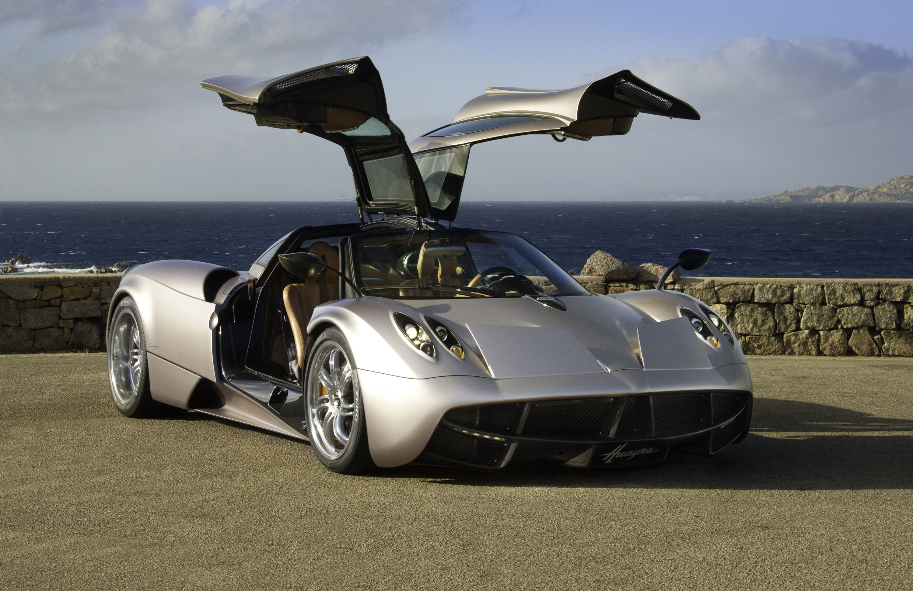 Pagani Huayra photo #37