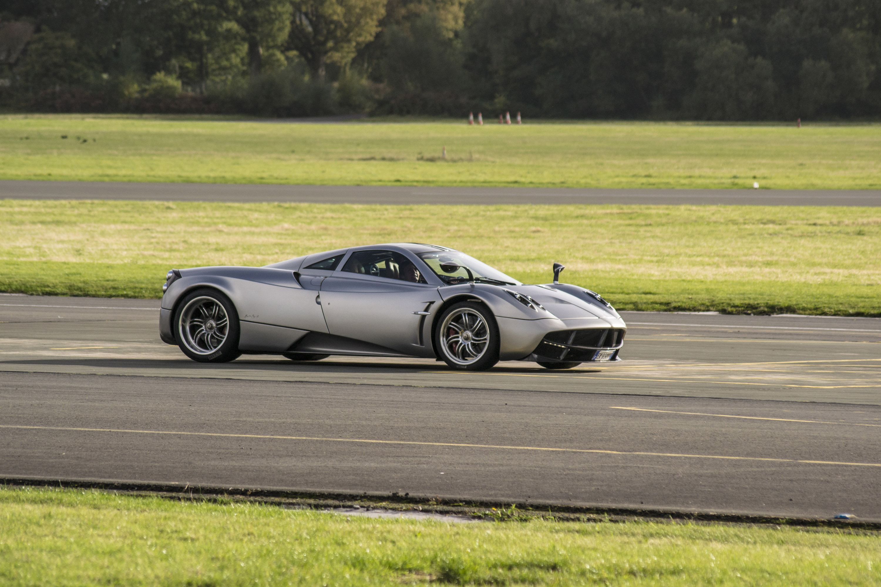 Pagani Huayra photo #41