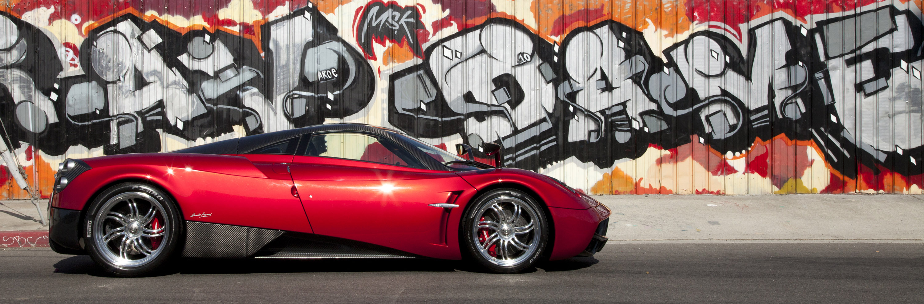 Pagani Huayra photo #64