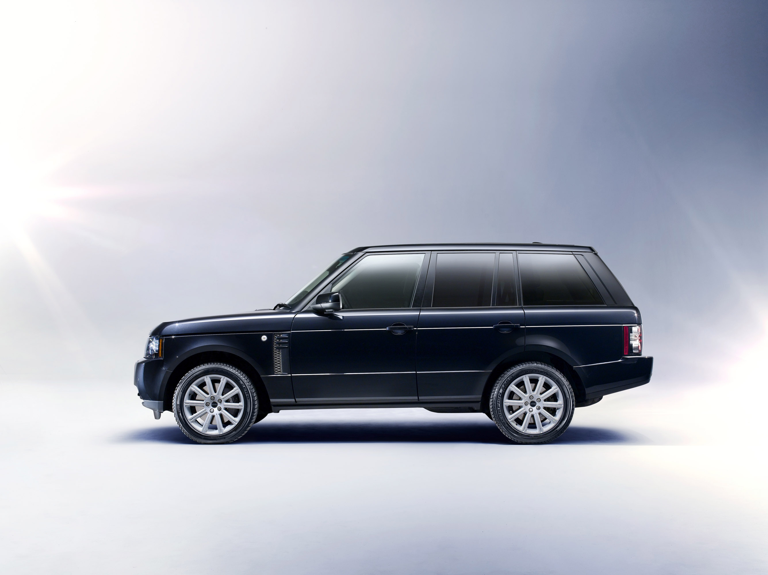 Range Rover photo #37