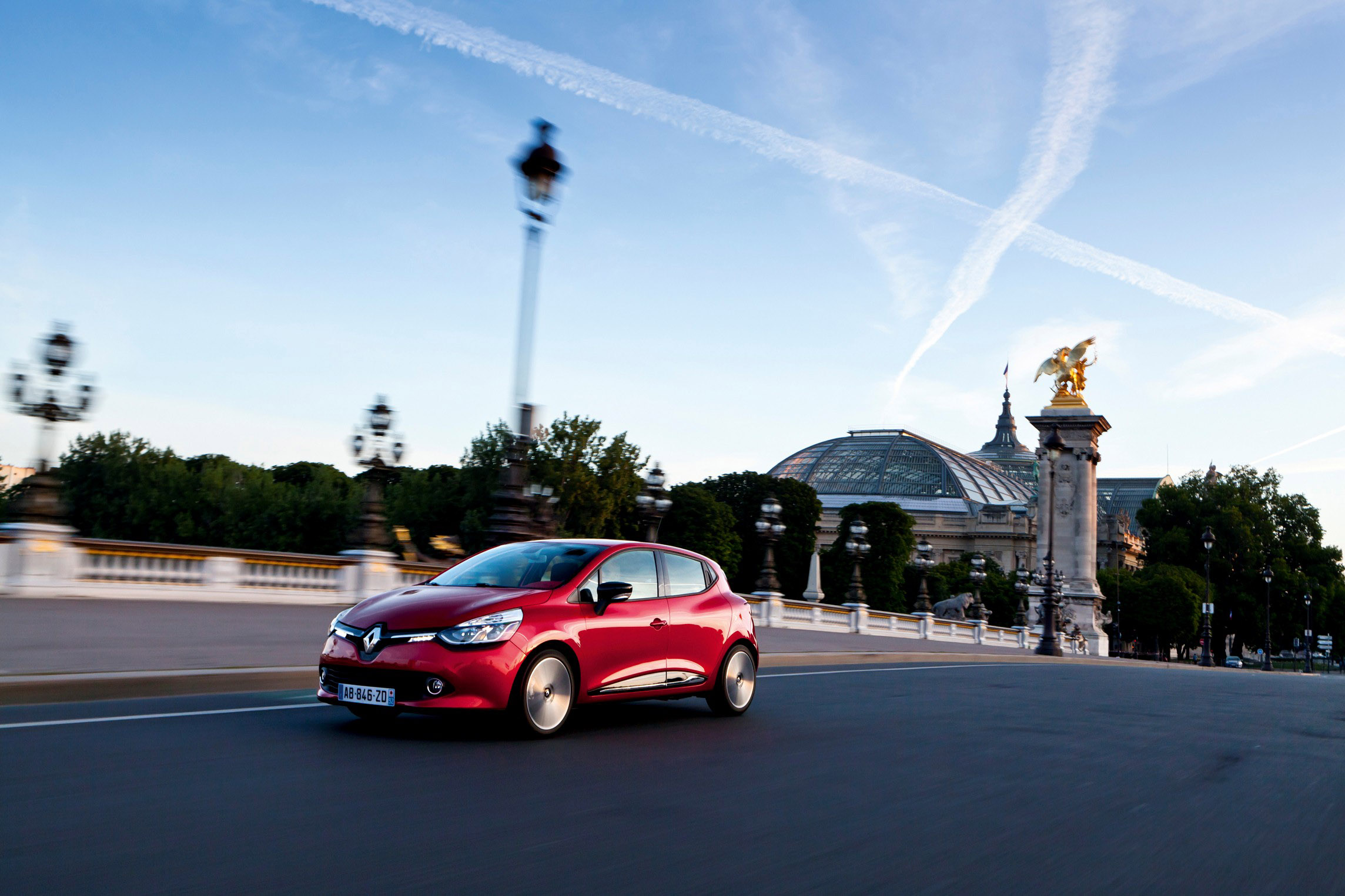 Renault Clio photo #22