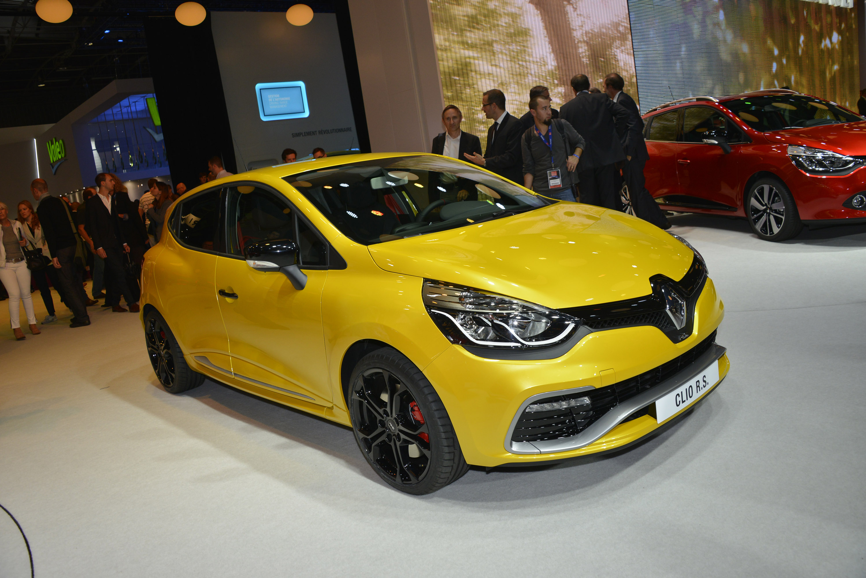 Renault Clio photo #37