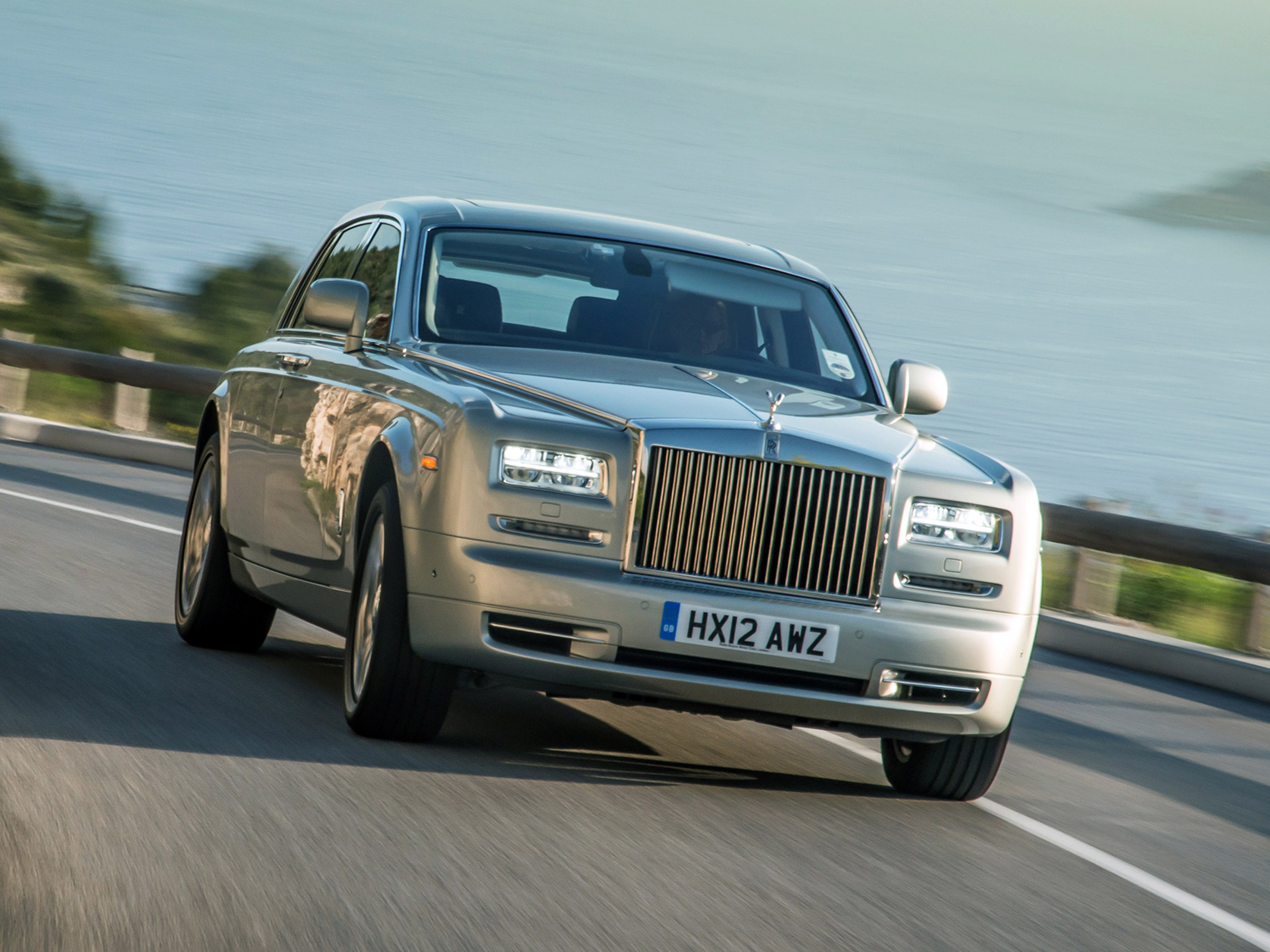 Rolls-Royce Phantom Series II photo #19