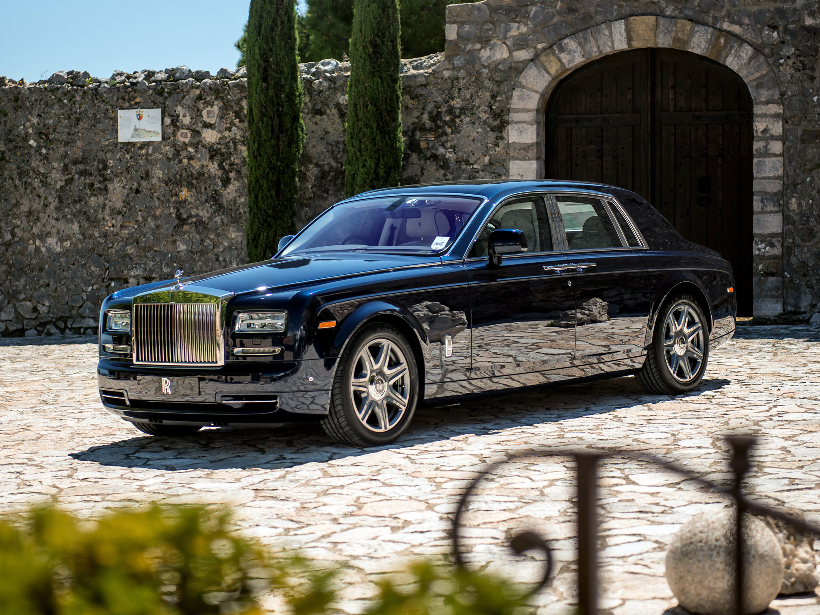 Rolls-Royce Phantom Series II photo #22