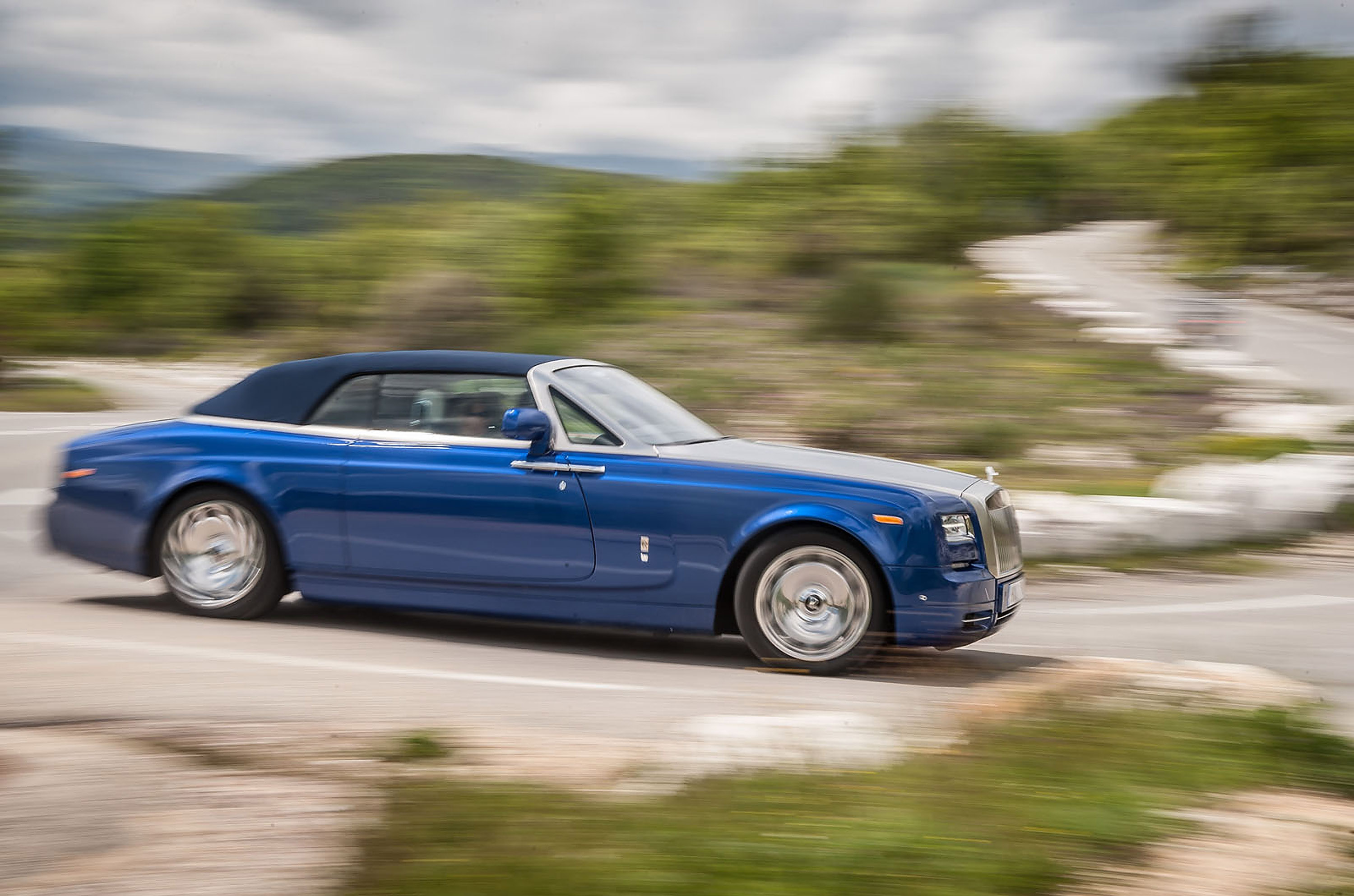 Rolls-Royce Phantom Series II photo #40