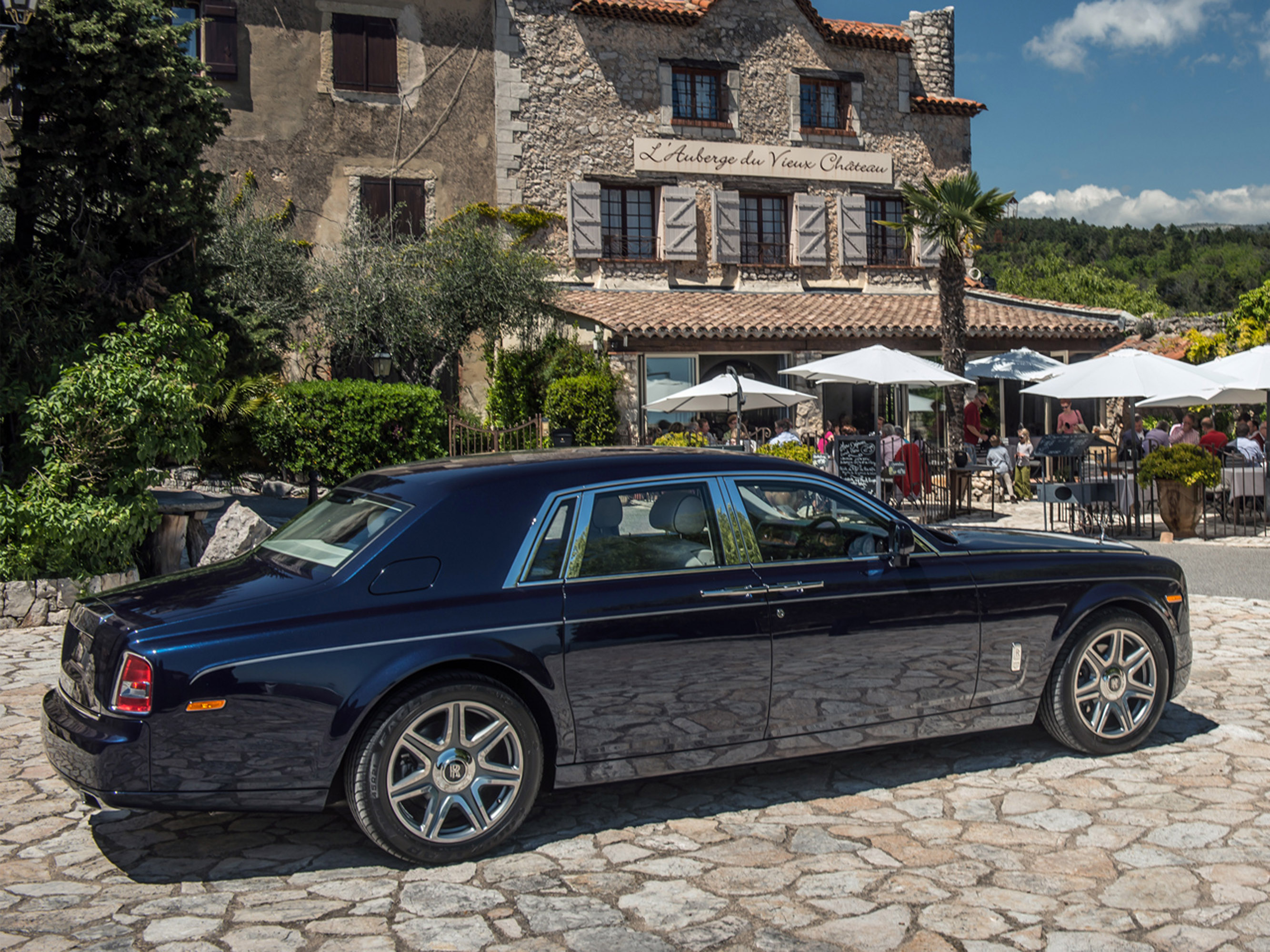 Rolls-Royce Phantom Series II photo #43