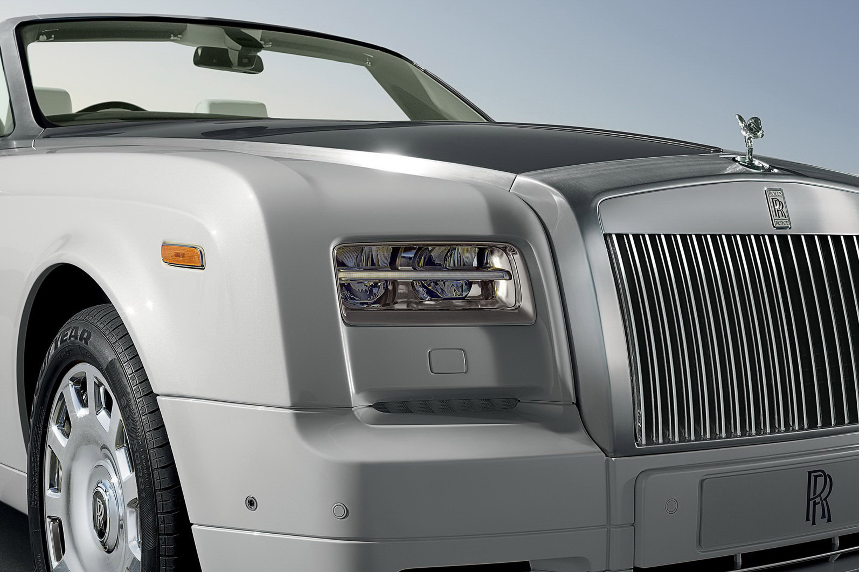 Rolls-Royce Phantom Series II photo #47