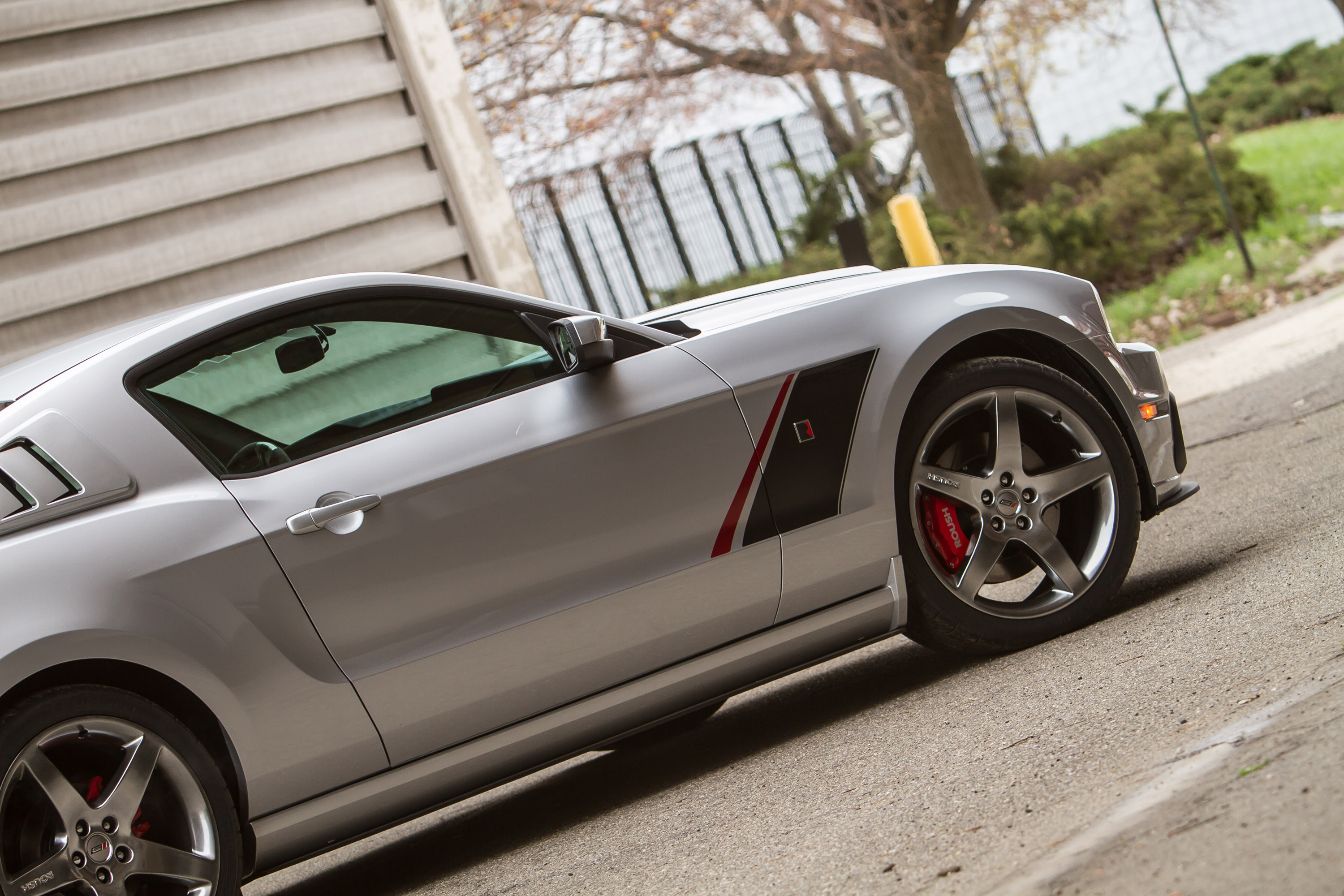 ROUSH Ford Mustang photo #27