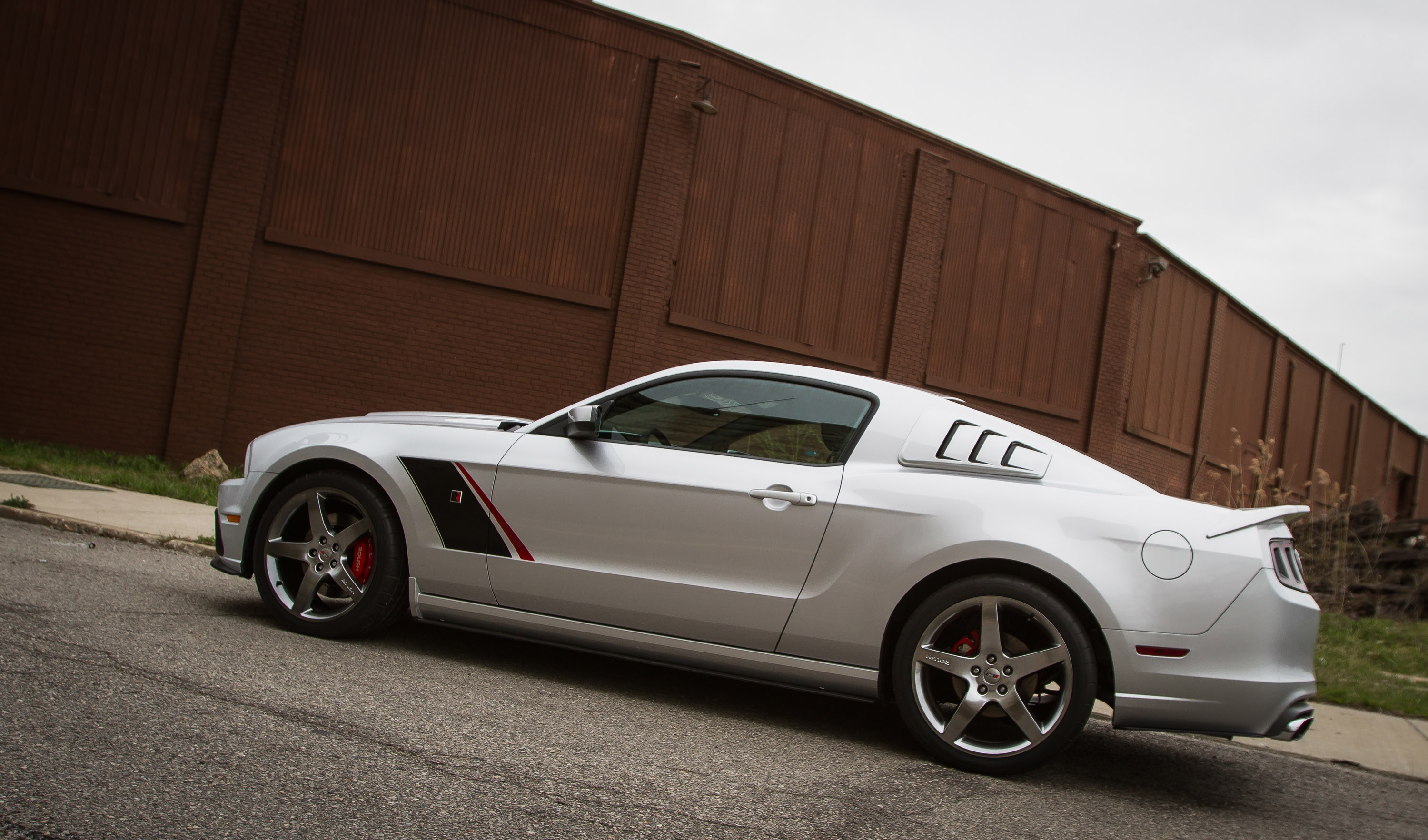 ROUSH Ford Mustang photo #31